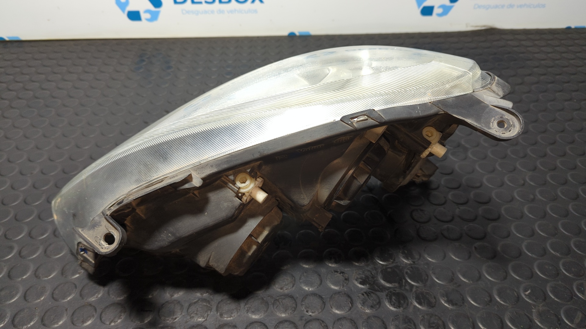 FARO DERECHO OPEL CORSA C - vista 4