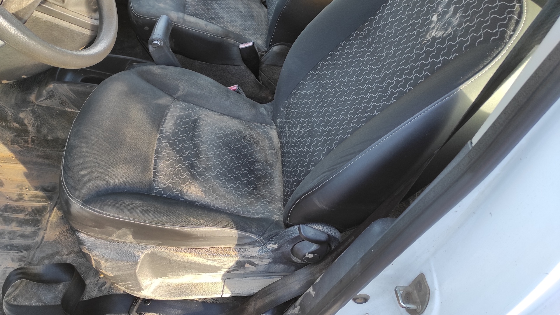 PILOTO TRASERO DERECHO RENAULT KANGOO - vista 3