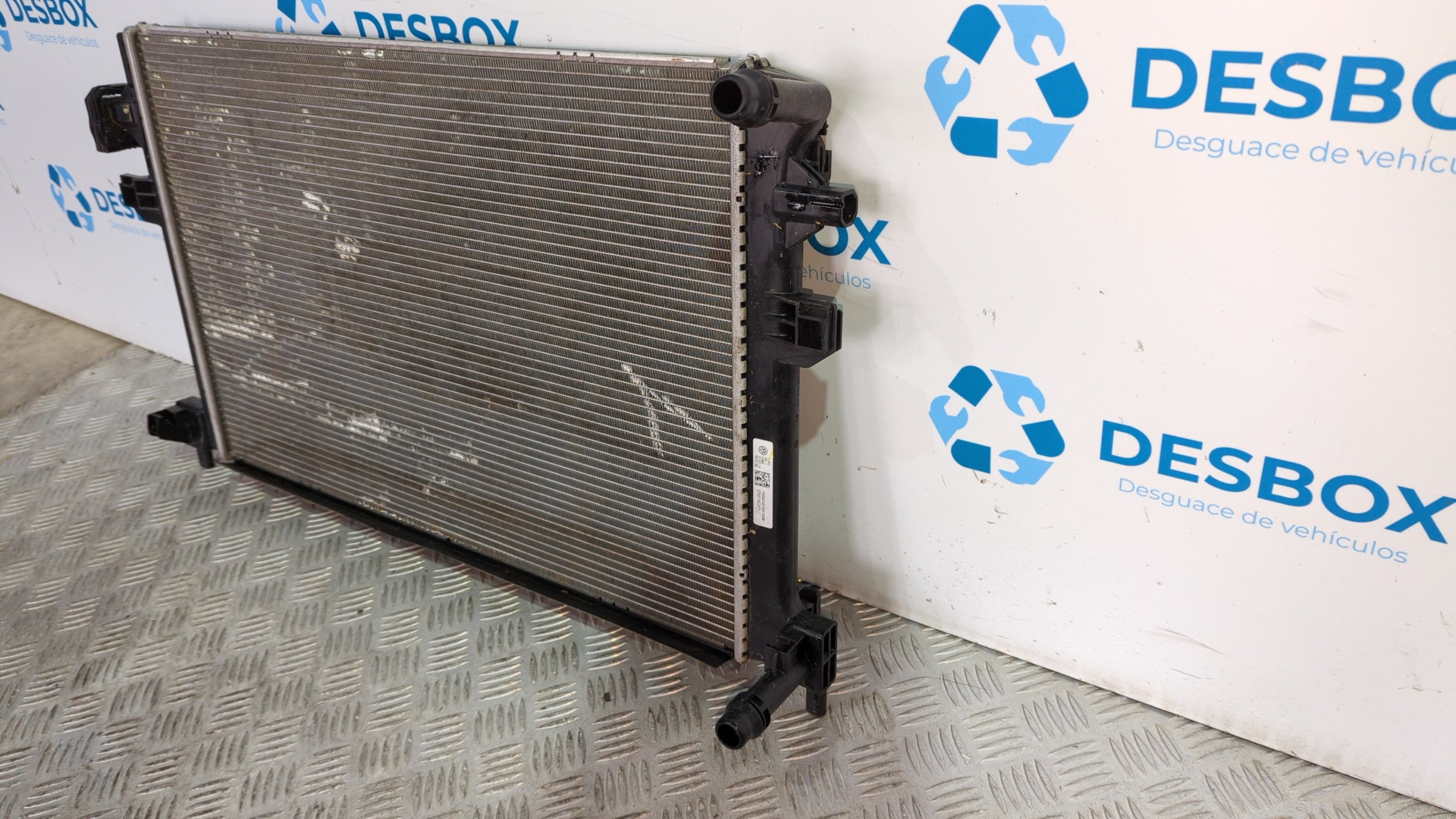 RADIADOR AGUA VOLKSWAGEN GOLF VII LIM. - vista 3