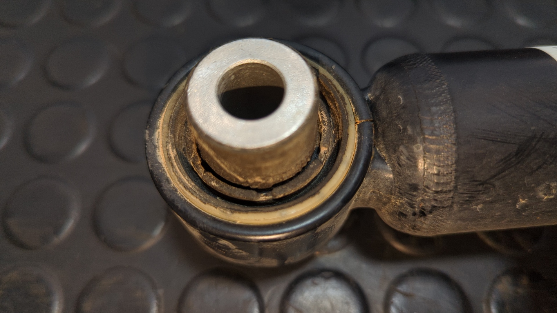 JUEGO AMORTIGUADORES TRASEROS VOLKSWAGEN GOLF VII LIM. - vista 6