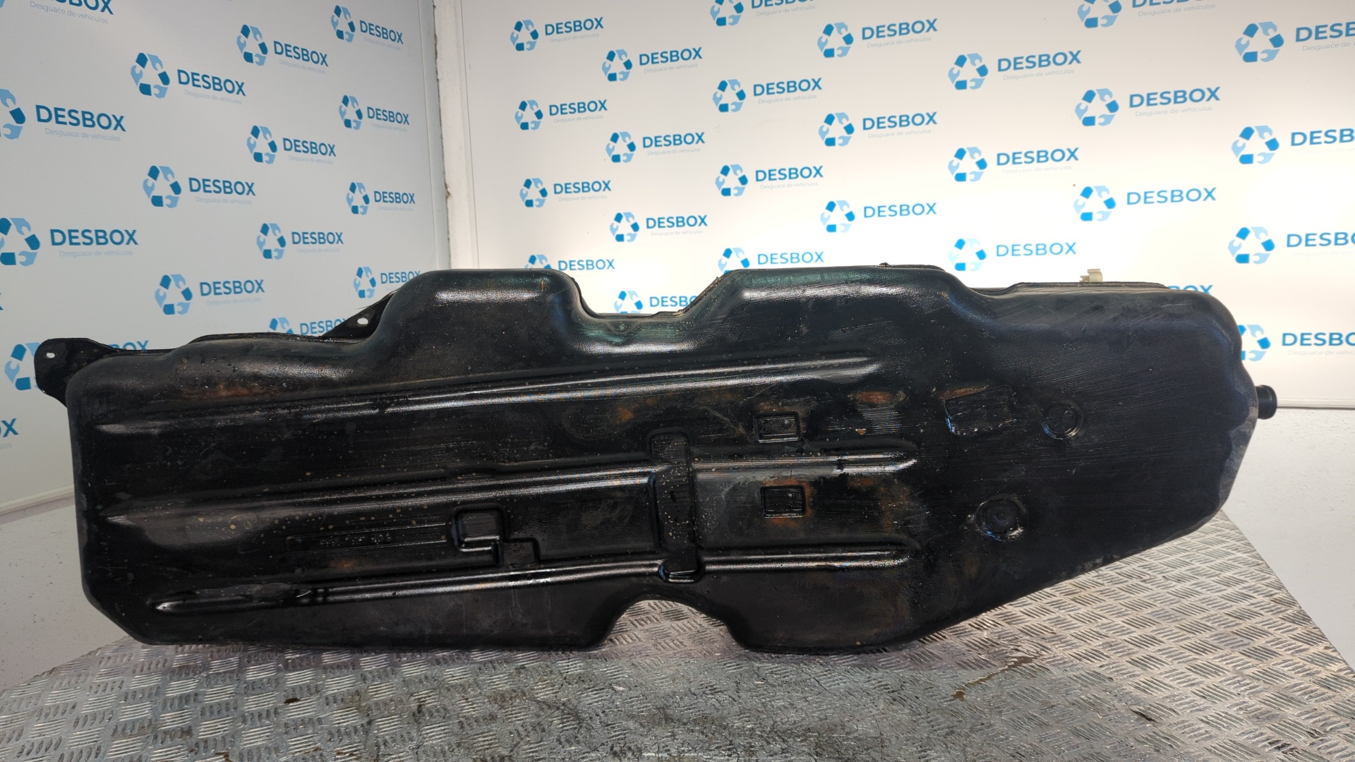 DEPOSITO COMBUSTIBLE LAND ROVER DISCOVERY - vista 4