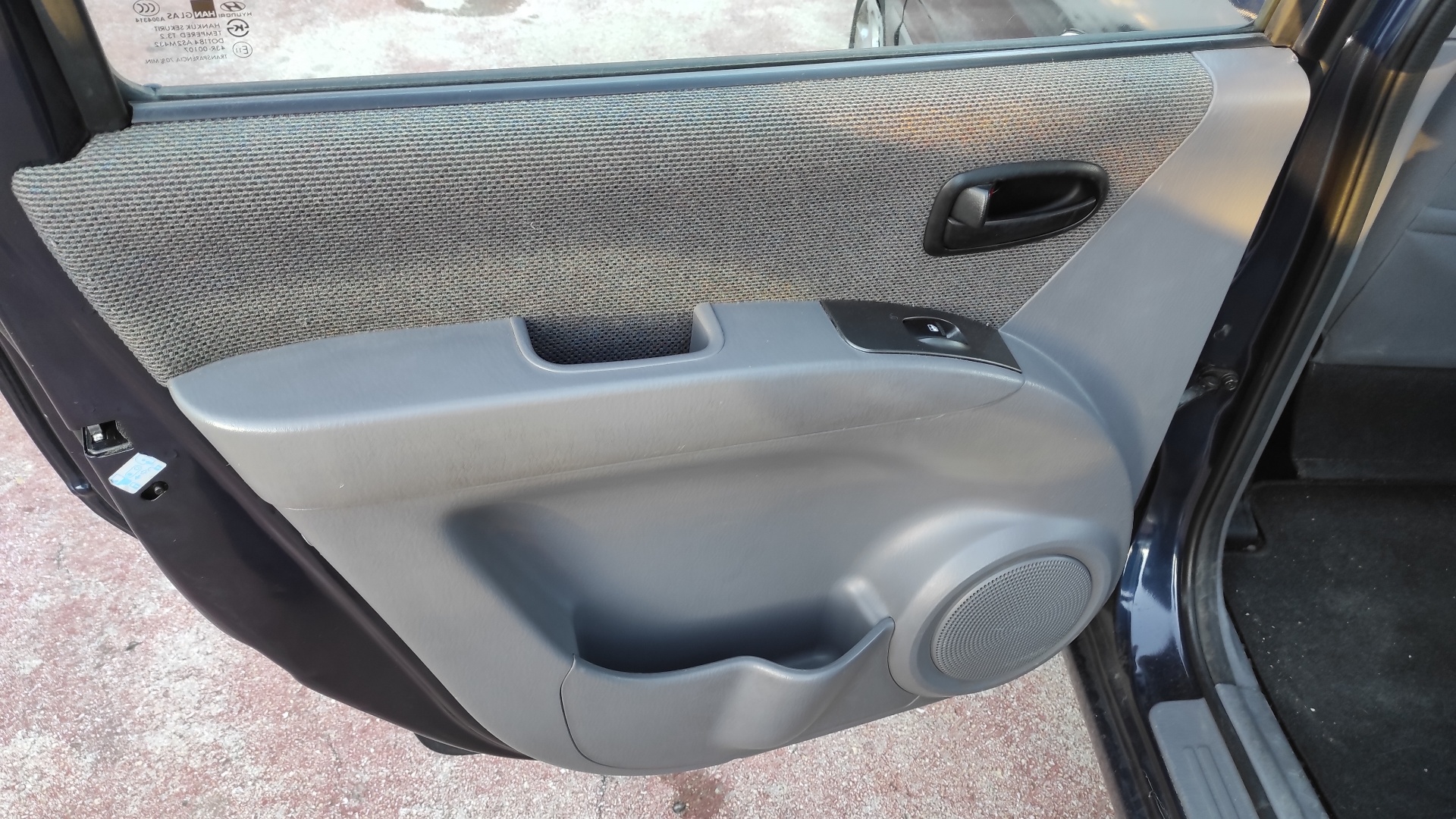 PUERTA DELANTERA DERECHA HYUNDAI MATRIX (FC) - vista 13