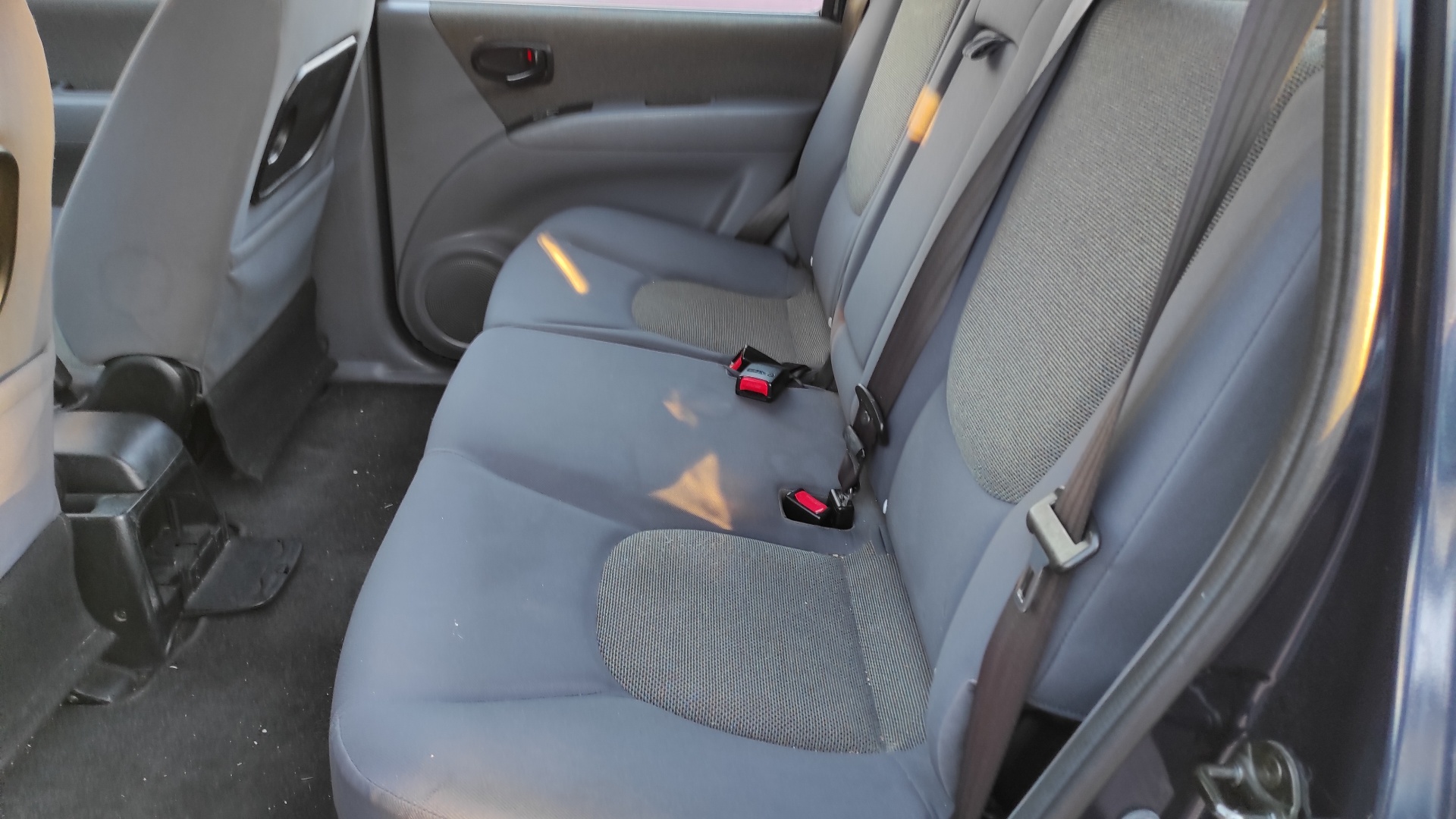 PUERTA DELANTERA DERECHA HYUNDAI MATRIX (FC) - vista 7