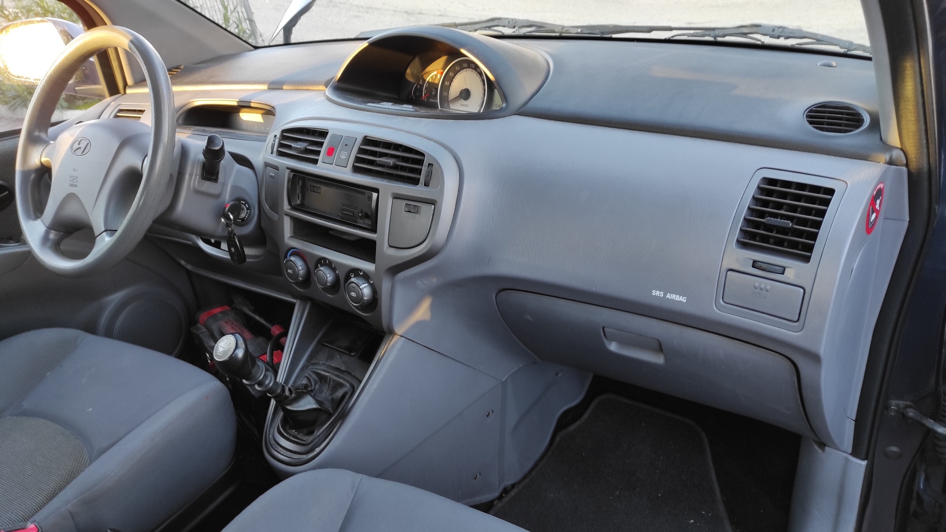 PUERTA DELANTERA DERECHA HYUNDAI MATRIX (FC) - vista 12