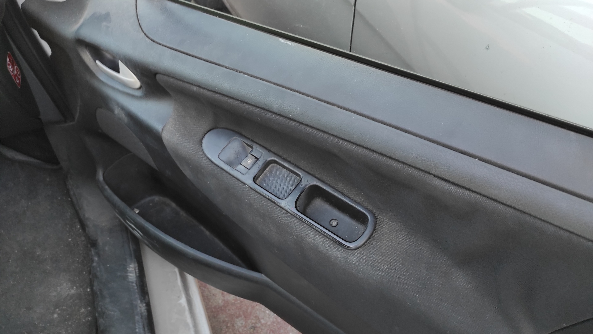 CERRADURA PUERTA TRASERA DERECHA PEUGEOT 207 - vista 10