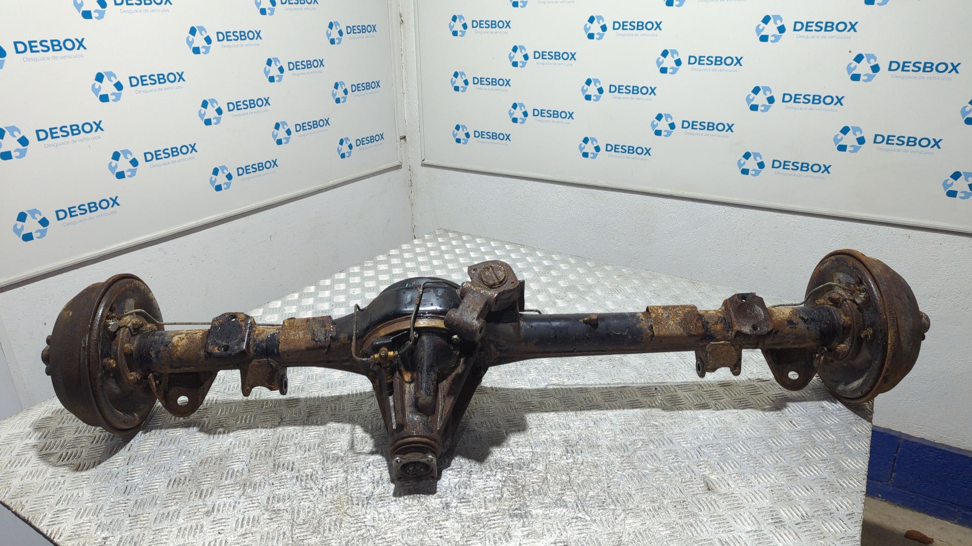 PUENTE TRASERO LAND ROVER DEFENDER