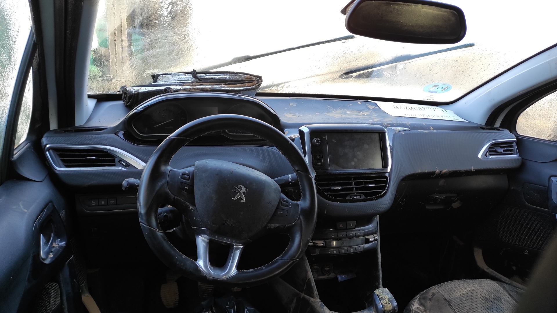 MOLDURA PEUGEOT 208 - vista 8