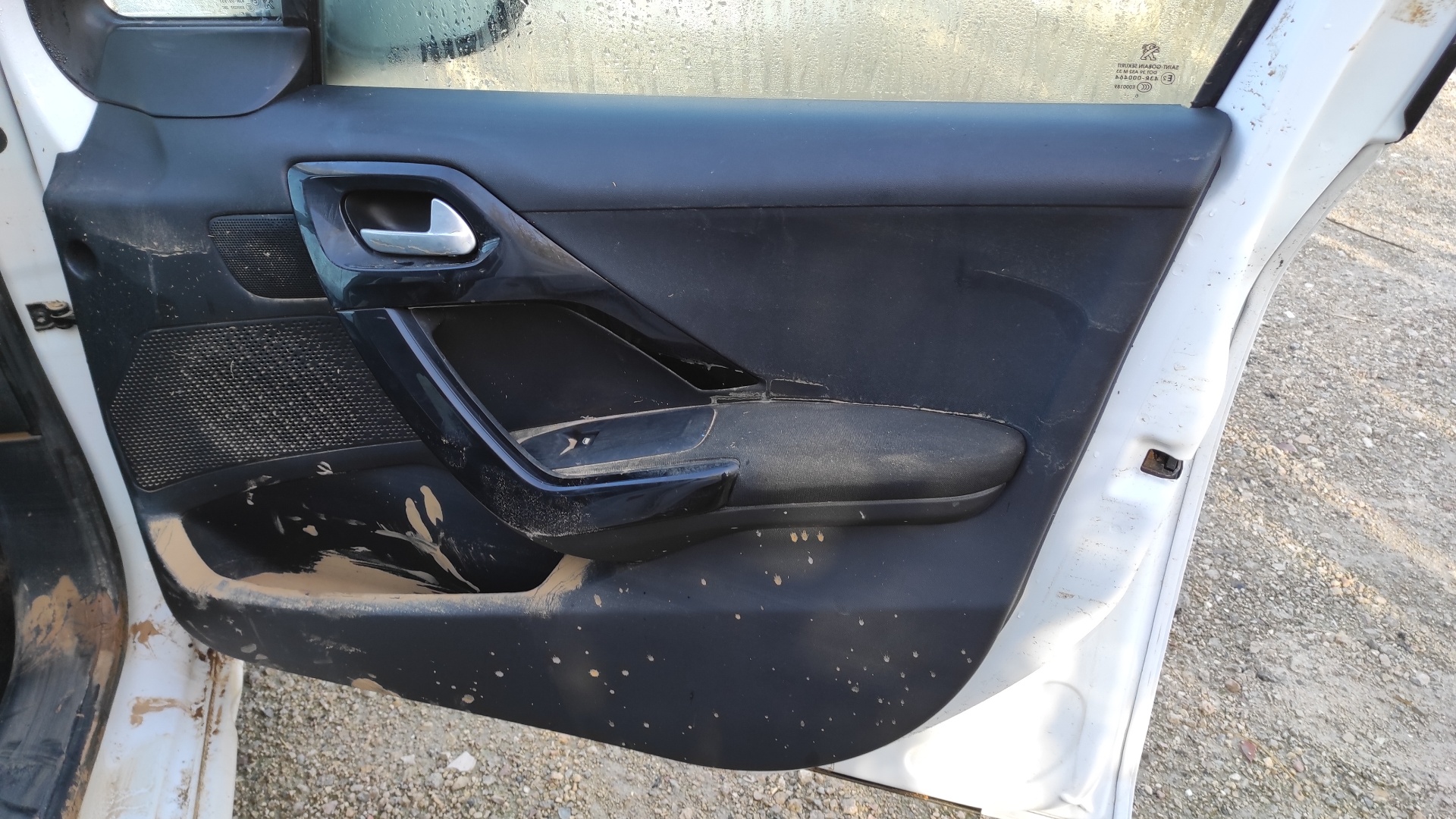 MOLDURA PEUGEOT 208 - vista 14