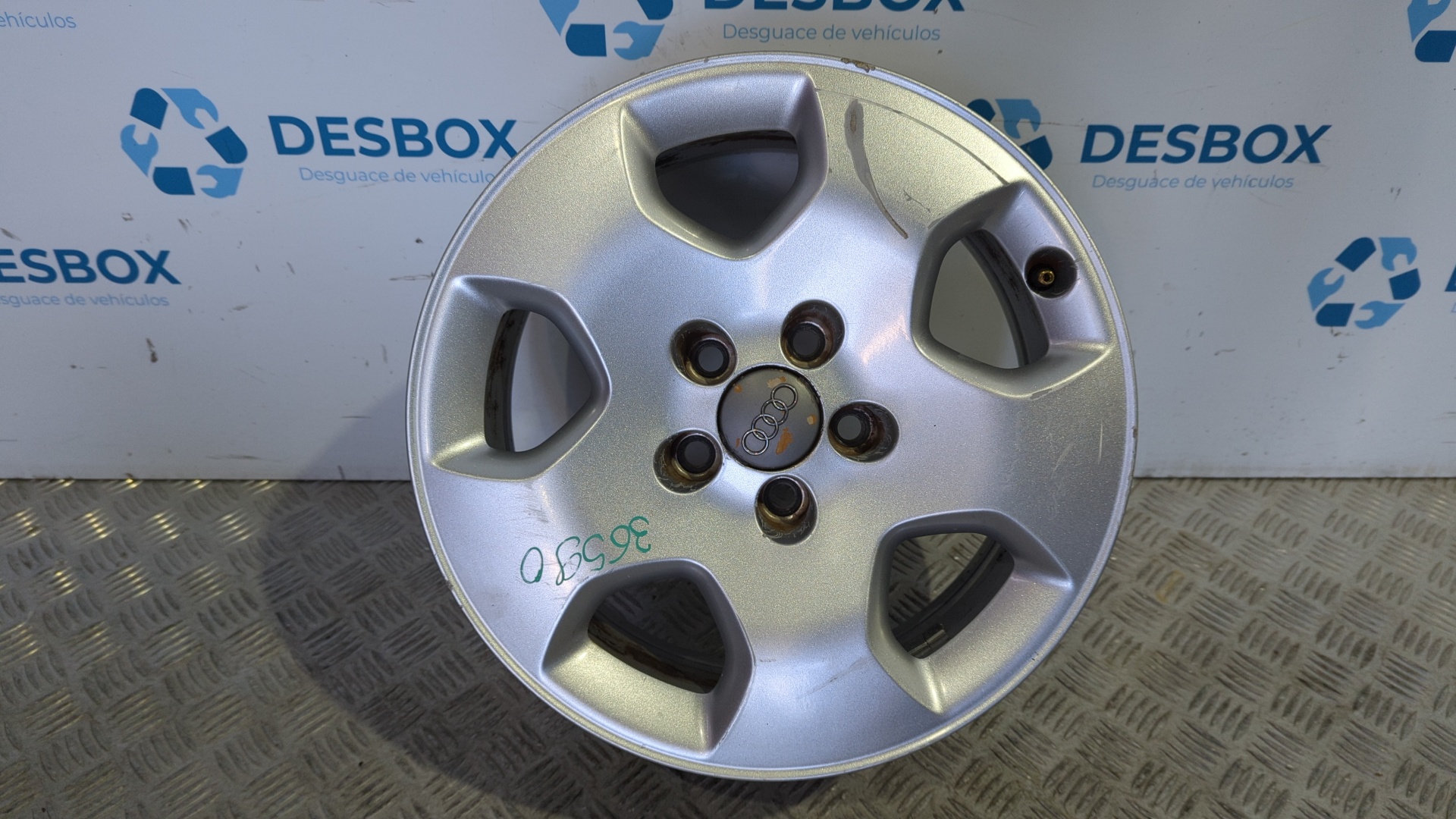 JUEGO LLANTAS AUDI A3 (8L) - vista 3
