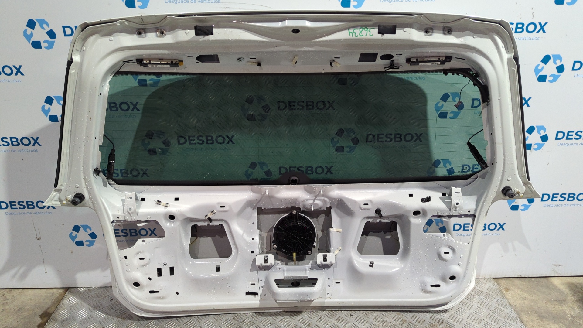 PORTON TRASERO VOLKSWAGEN GOLF VII LIM. - vista 2