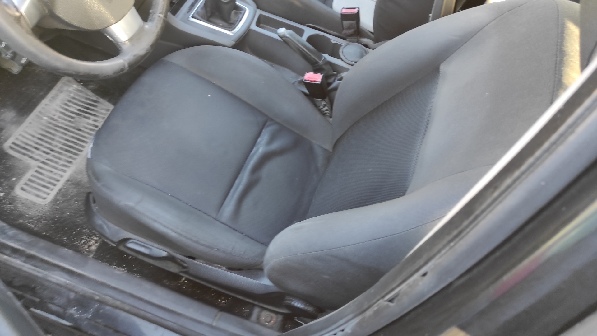 CERRADURA PUERTA DELANTERA DERECHA FORD FOCUS BERLINA (CAP) - vista 5