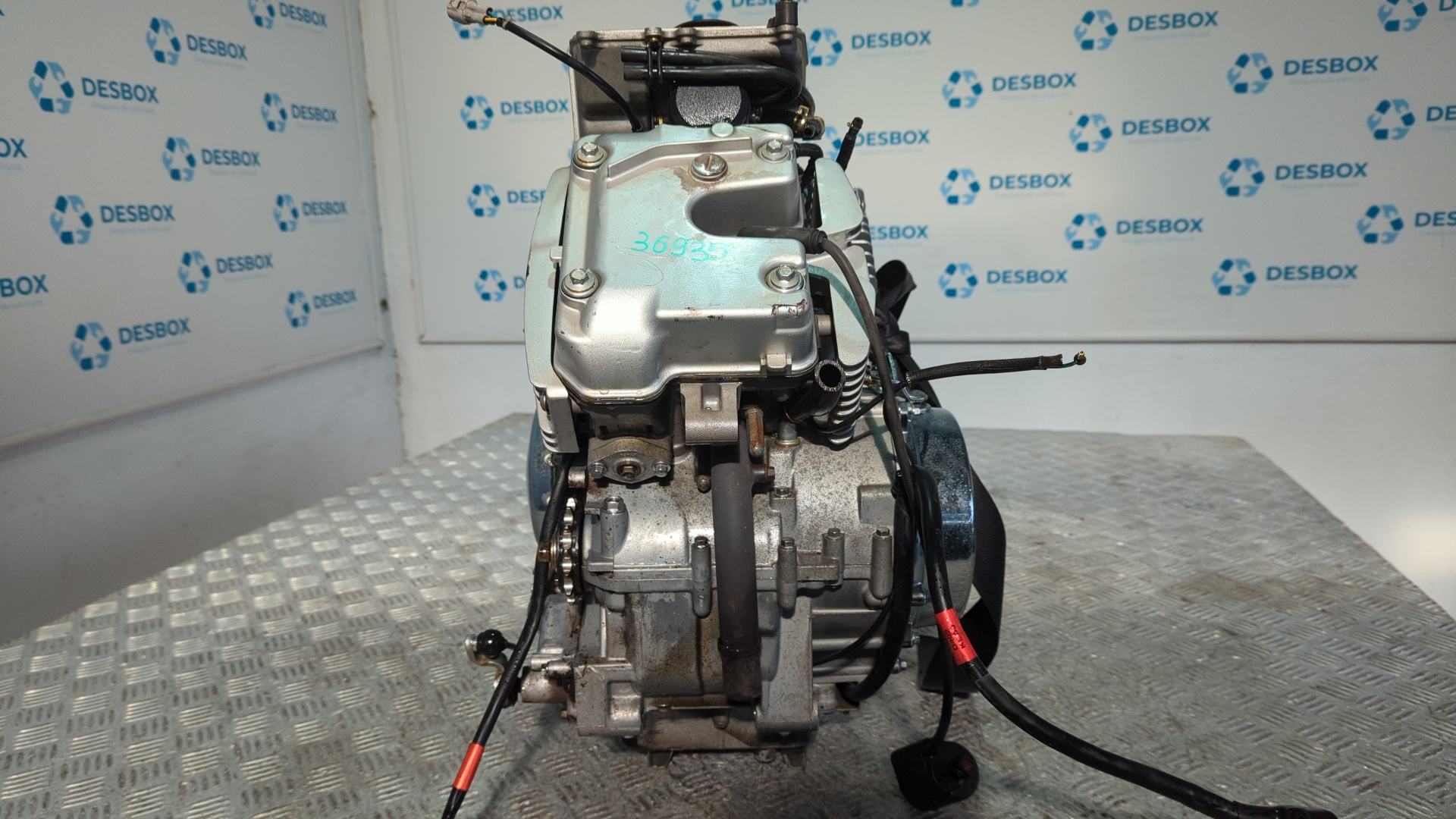 MOTOR  KYMCO VENOX - vista 4