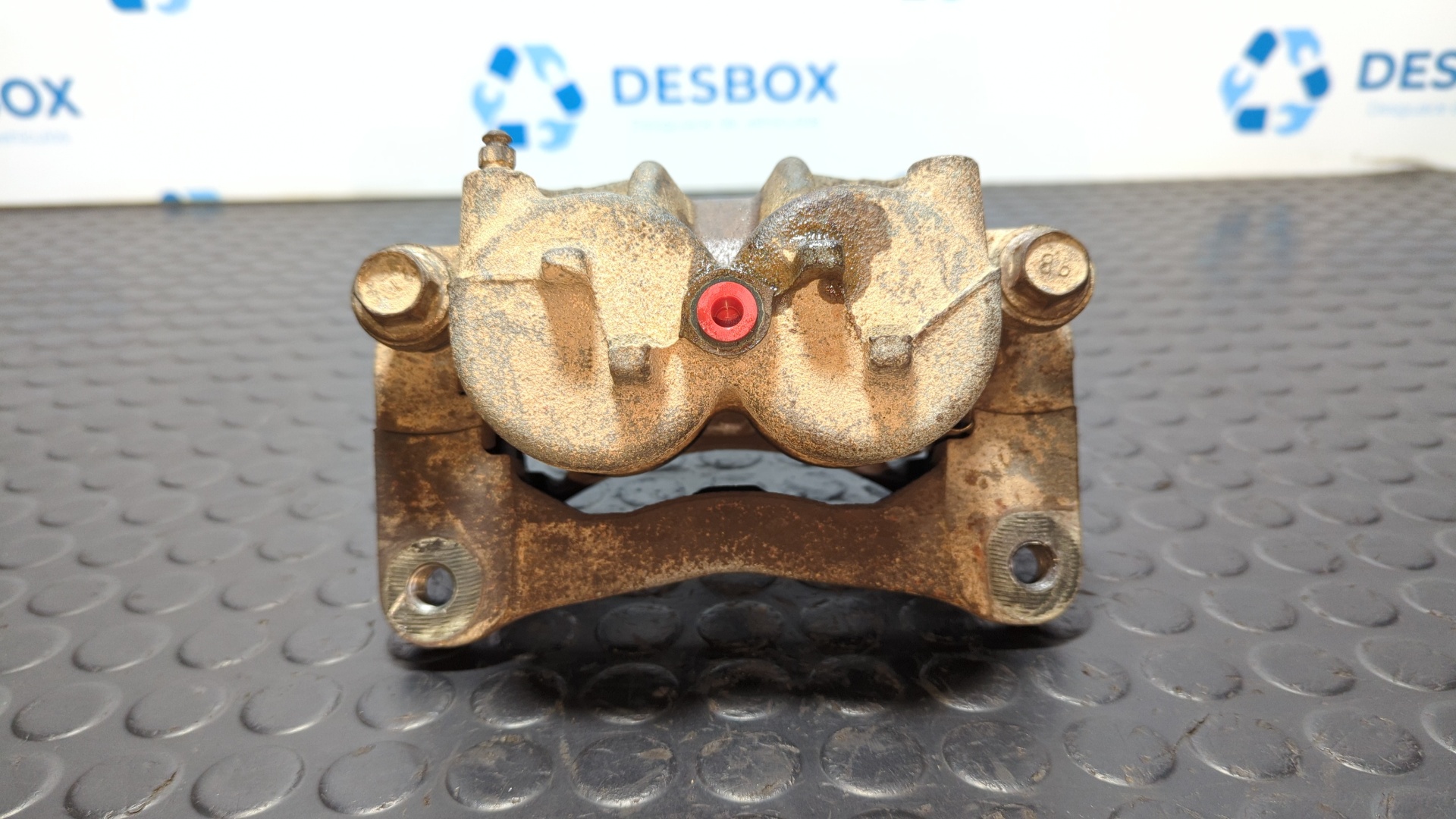 PINZA DE FRENO DELANTERA DERECHA MITSUBISHI MONTERO (V80/V90) - vista 4