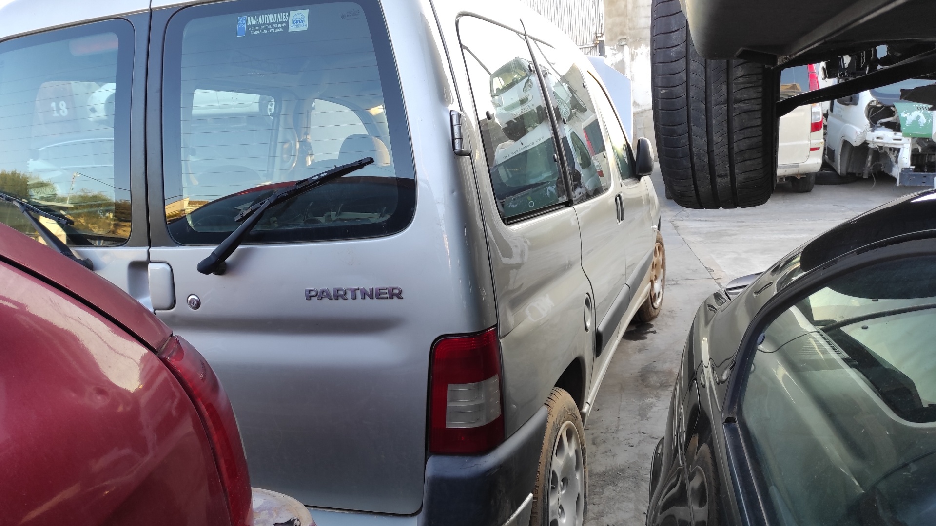 PUERTA DELANTERA DERECHA PEUGEOT PARTNER (S2) - vista 6