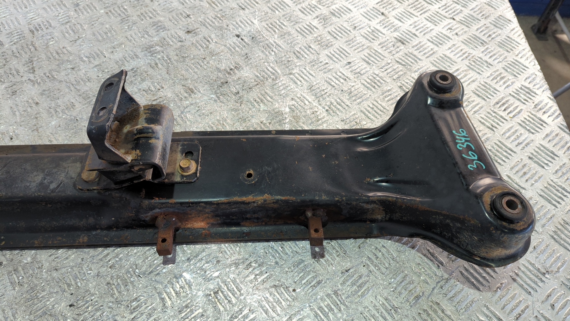 SOPORTE CAMBIO MITSUBISHI MONTERO (V80/V90) - vista 4