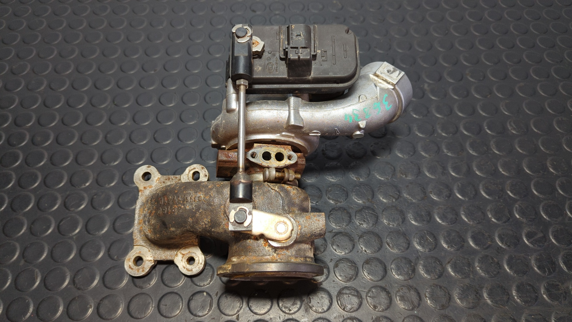 TURBOCOMPRESOR VOLKSWAGEN GOLF VII LIM. - vista 4