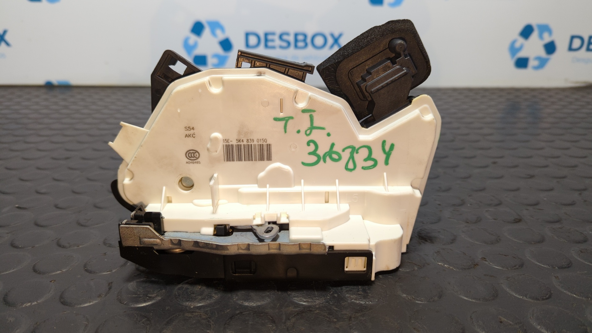 CERRADURA PUERTA TRASERA IZQUIERDA VOLKSWAGEN GOLF VII LIM.