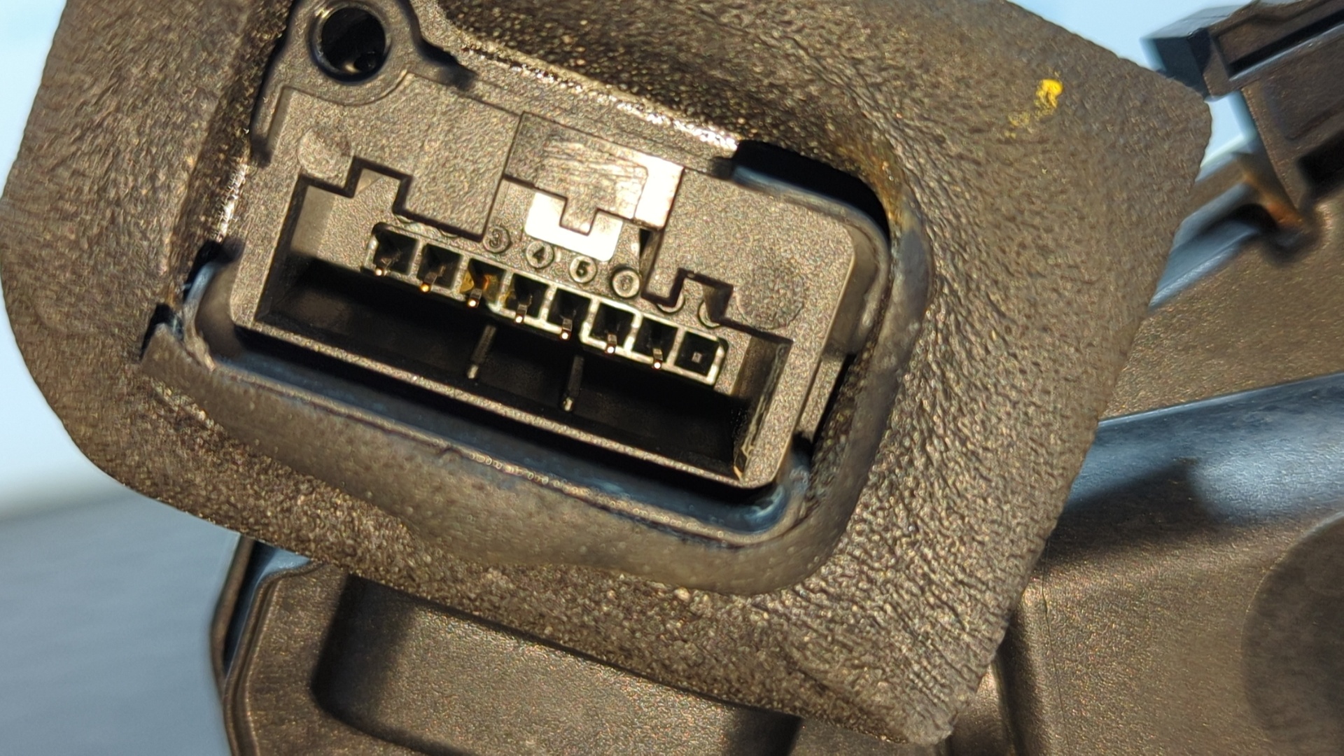 CERRADURA PUERTA TRASERA IZQUIERDA VOLKSWAGEN GOLF VII LIM. - vista 4