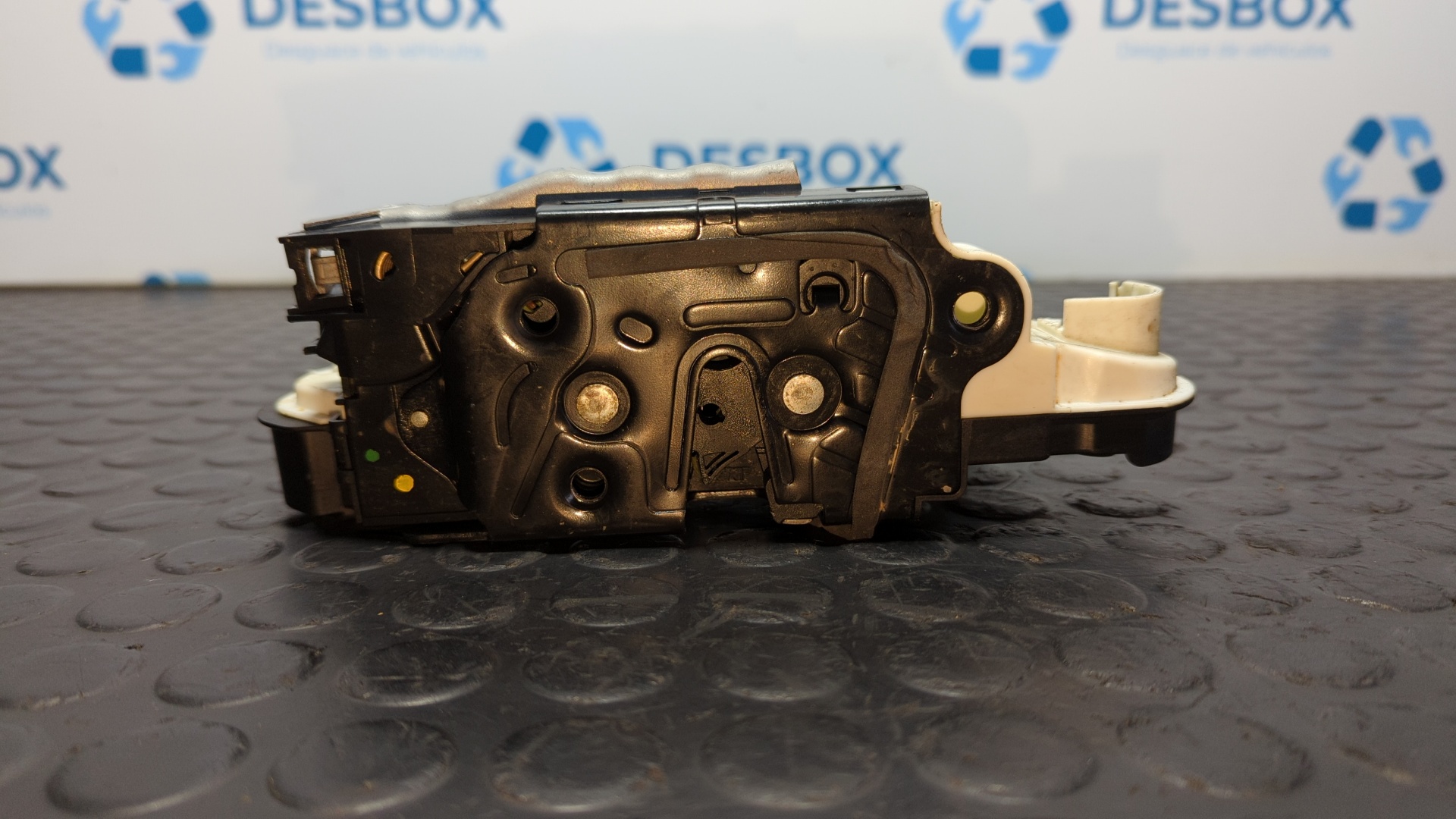 CERRADURA PUERTA DELANTERA IZQUIERDA VOLKSWAGEN GOLF VII LIM. - vista 2