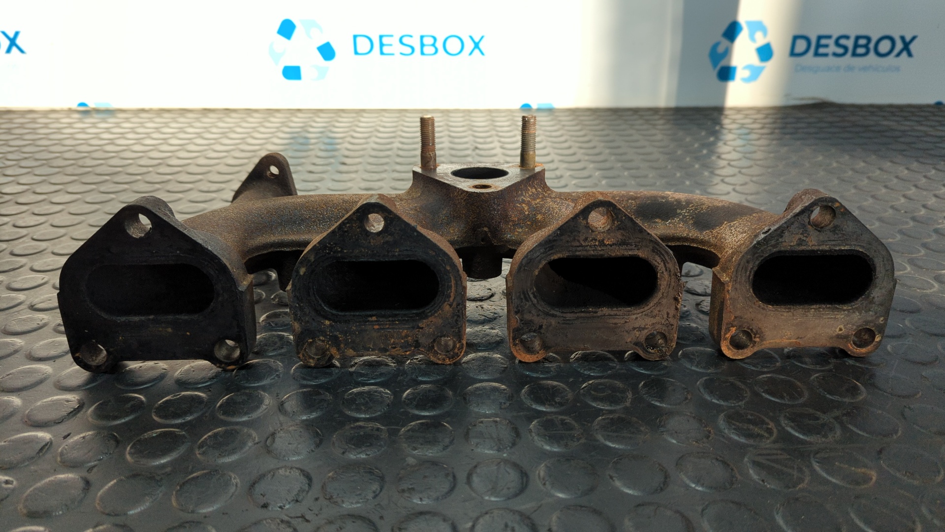 COLECTOR ESCAPE MITSUBISHI MONTERO (V80/V90)