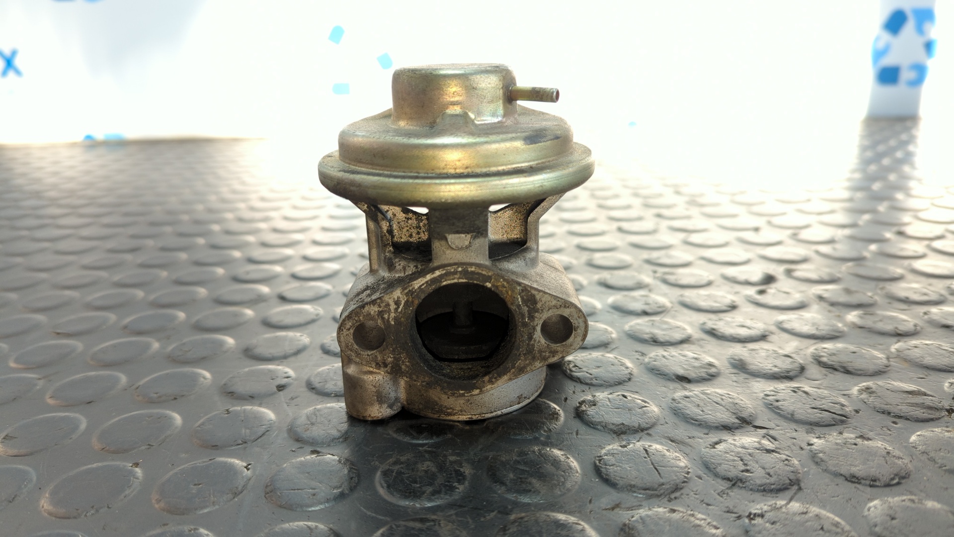 VALVULA EGR MITSUBISHI MONTERO (V80/V90) - vista 3