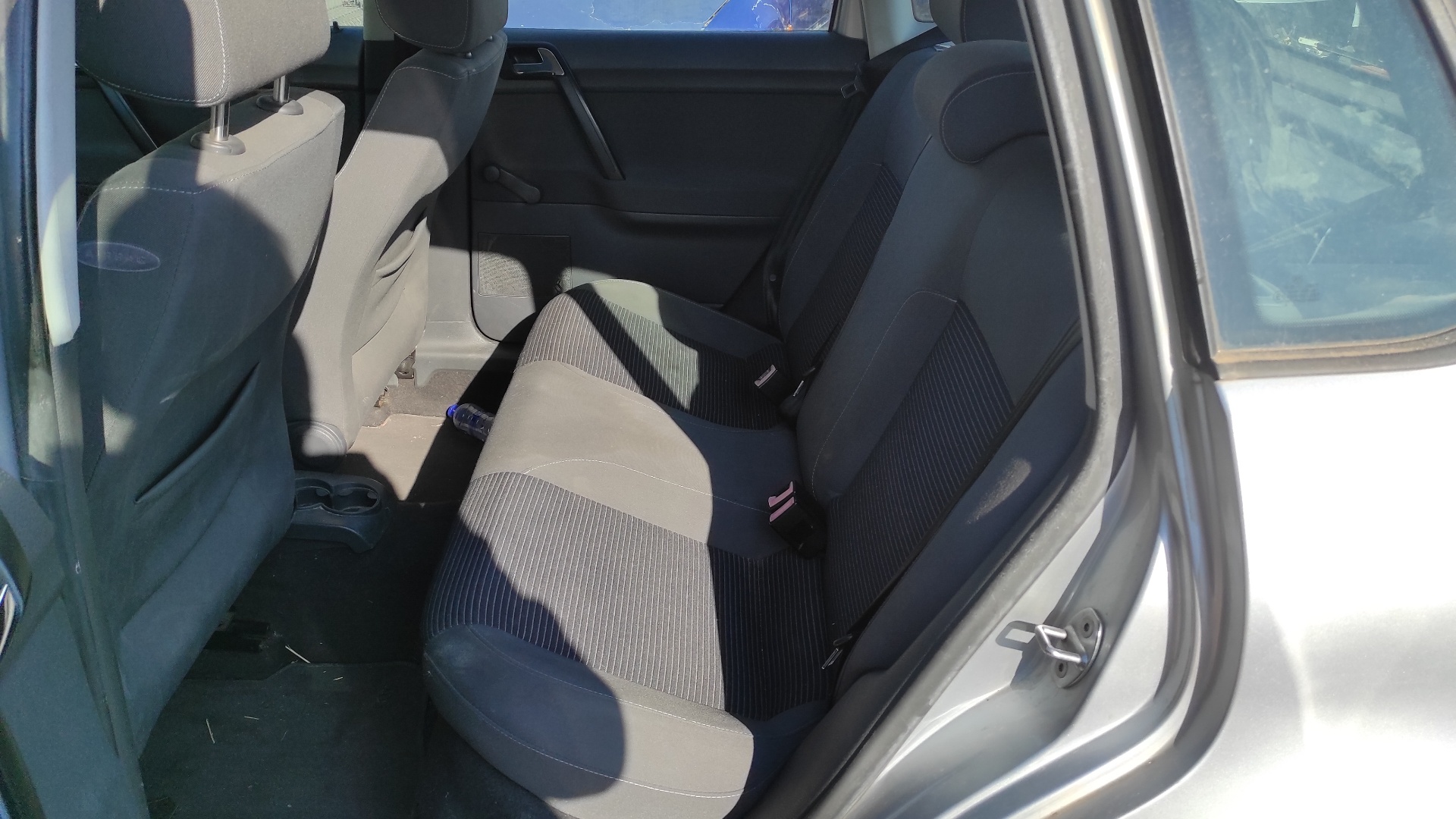 PUERTA DELANTERA DERECHA VOLKSWAGEN POLO (9N3) - vista 2