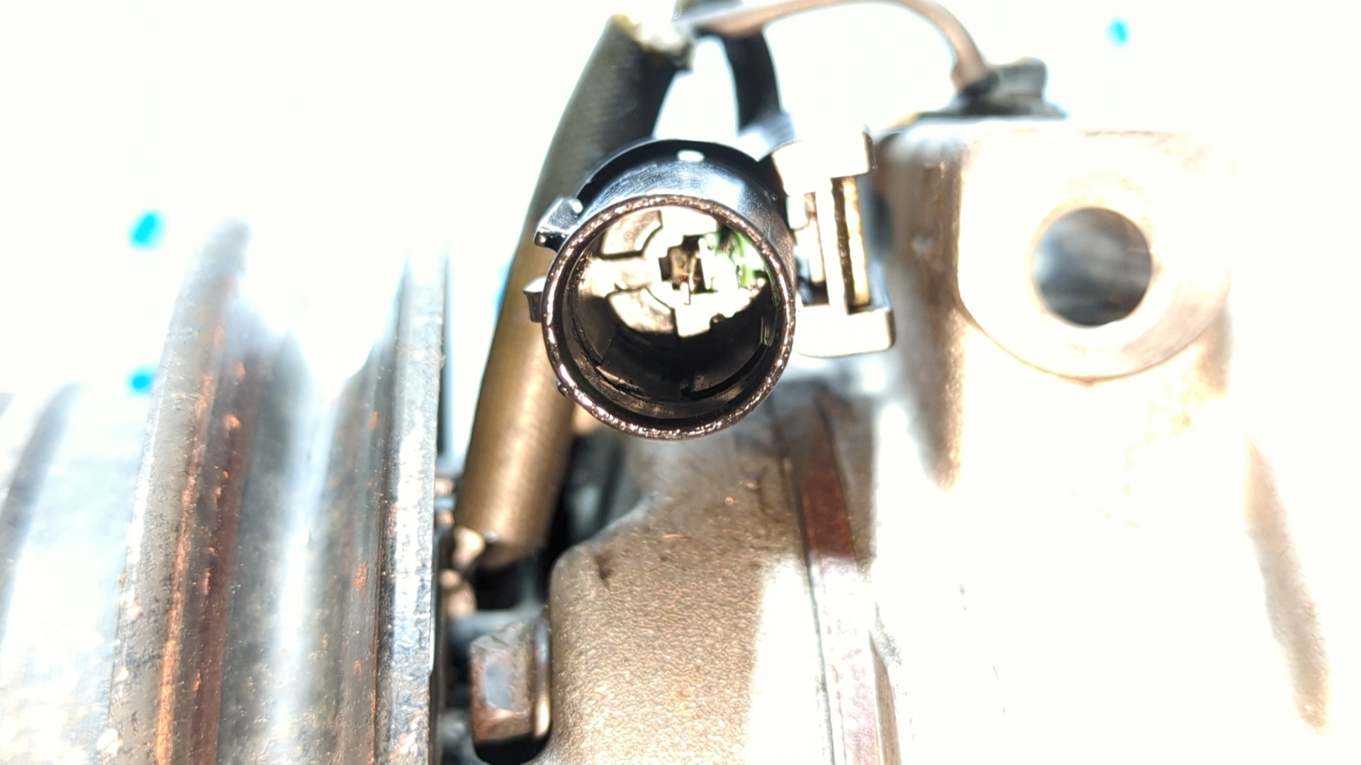 COMPRESOR AIRE ACONDICIONADO MITSUBISHI MONTERO (V80/V90) - vista 3