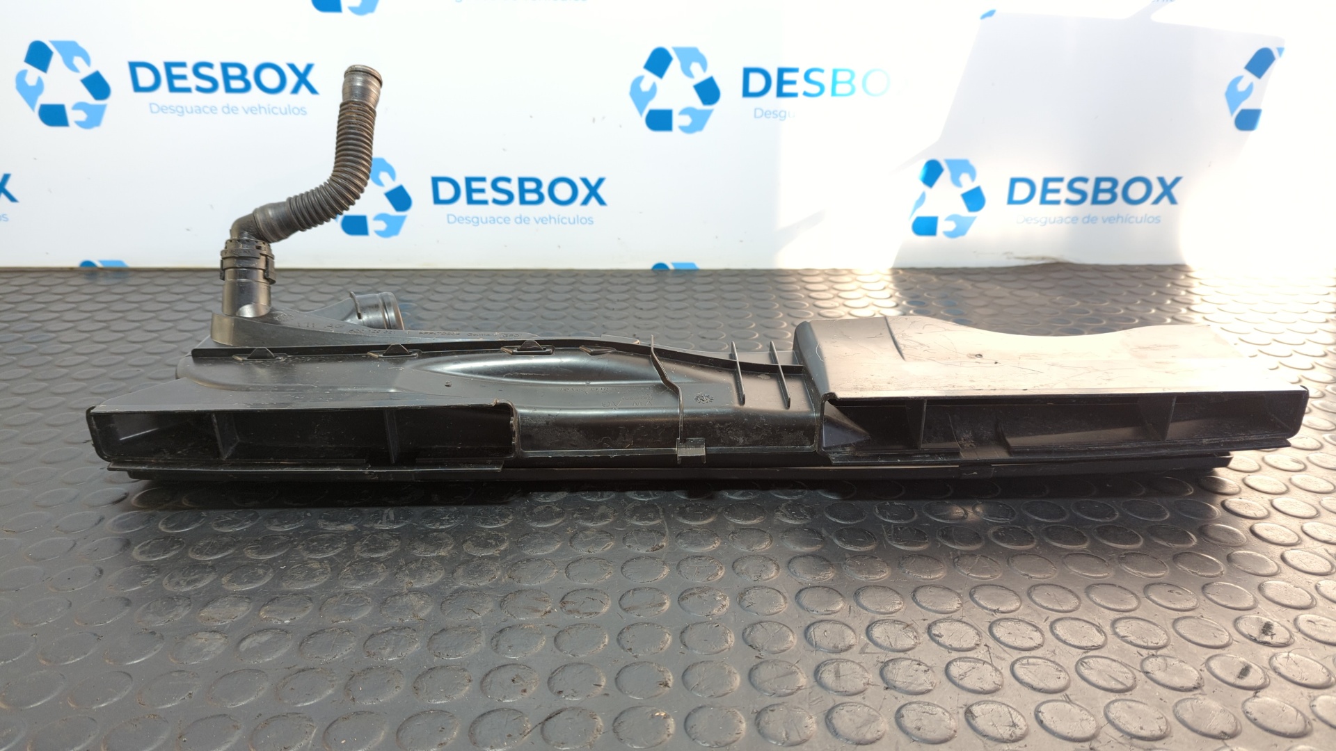 CANALIZADOR DE AIRE VOLKSWAGEN GOLF VII LIM. - vista 4