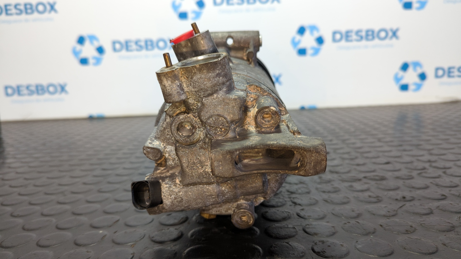 COMPRESOR AIRE ACONDICIONADO VOLKSWAGEN GOLF VII LIM. - vista 2