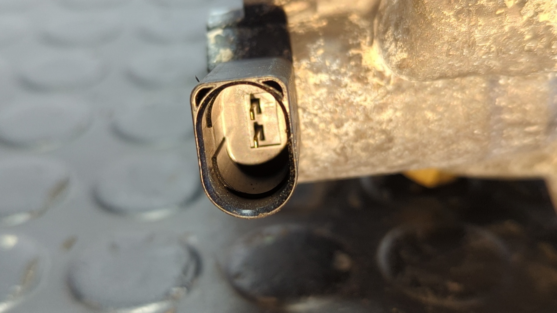 COMPRESOR AIRE ACONDICIONADO VOLKSWAGEN GOLF VII LIM. - vista 3