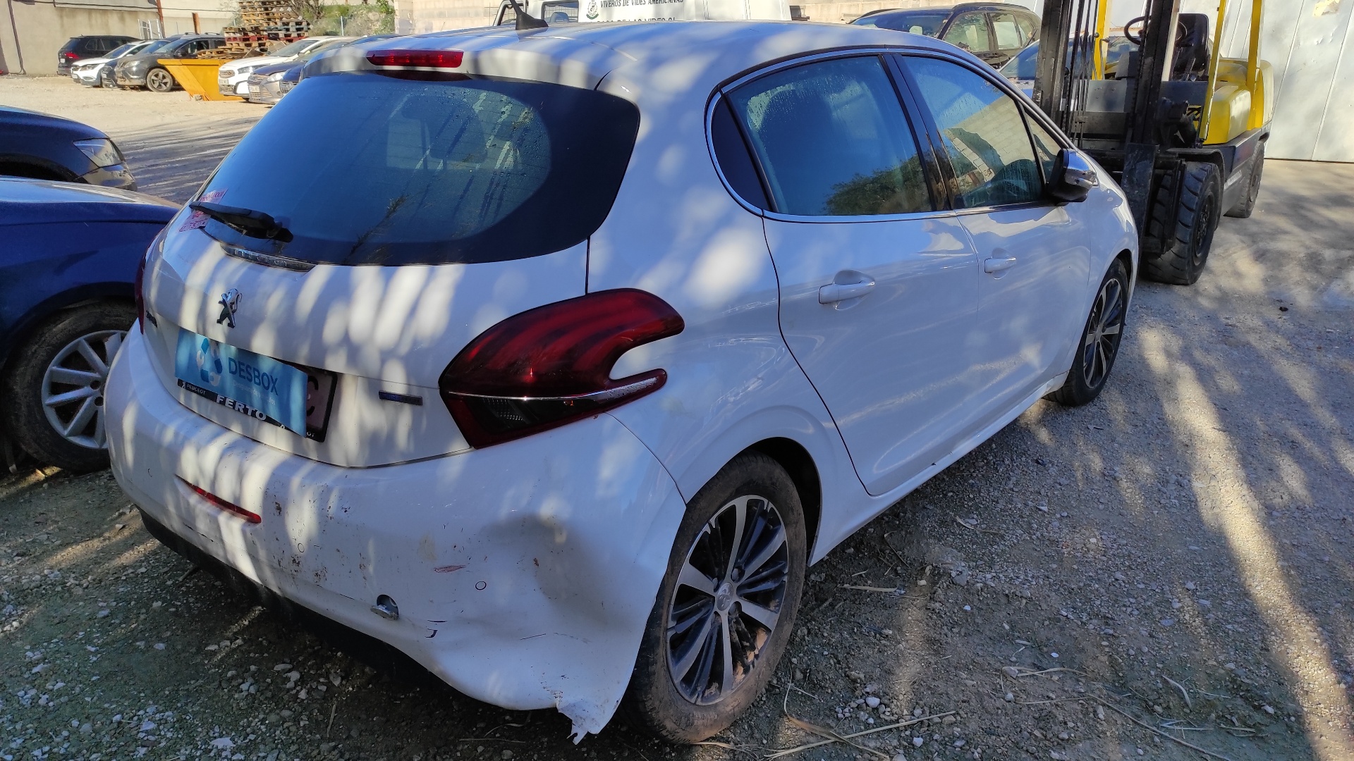 MOLDURA PEUGEOT 208 - vista 2