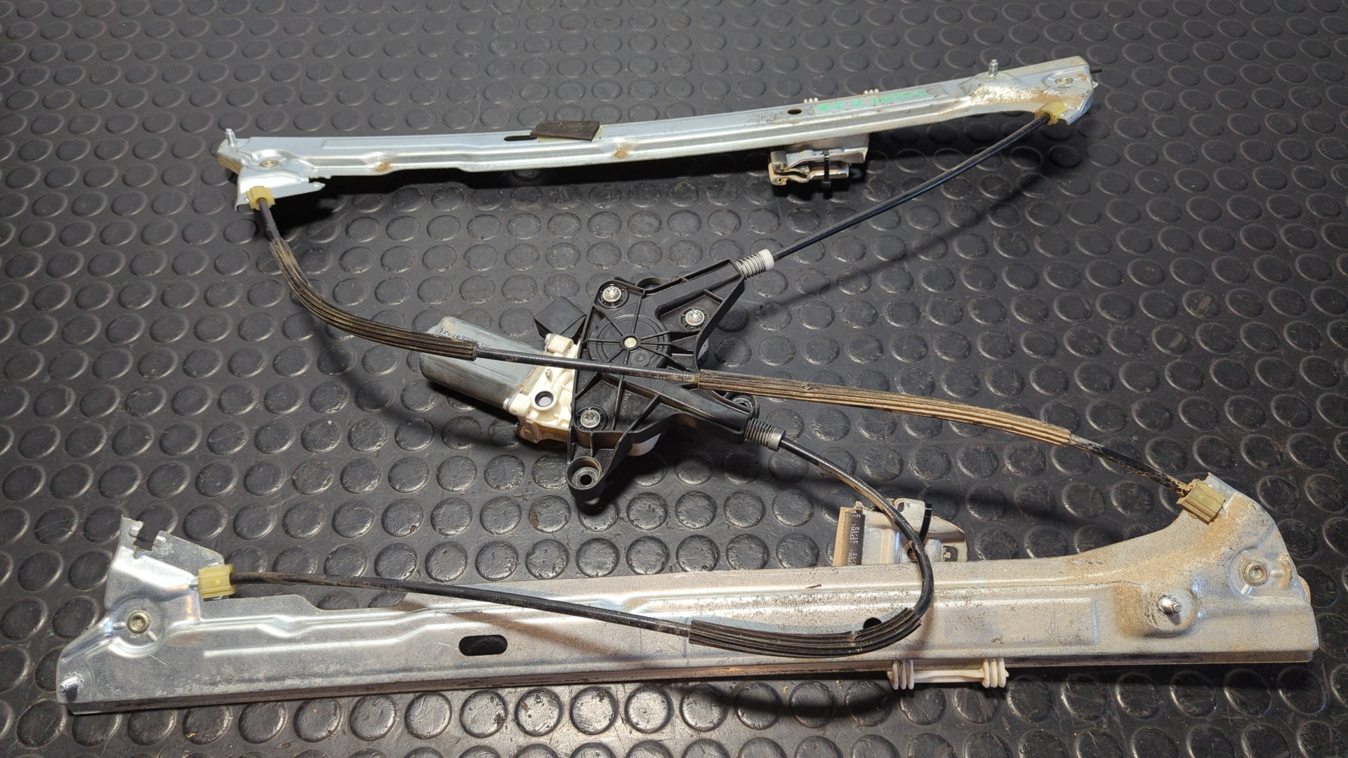 ELEVALUNAS DELANTERO IZQUIERDO MERCEDES-BENZ VITO (W639) BASIC, COMBI