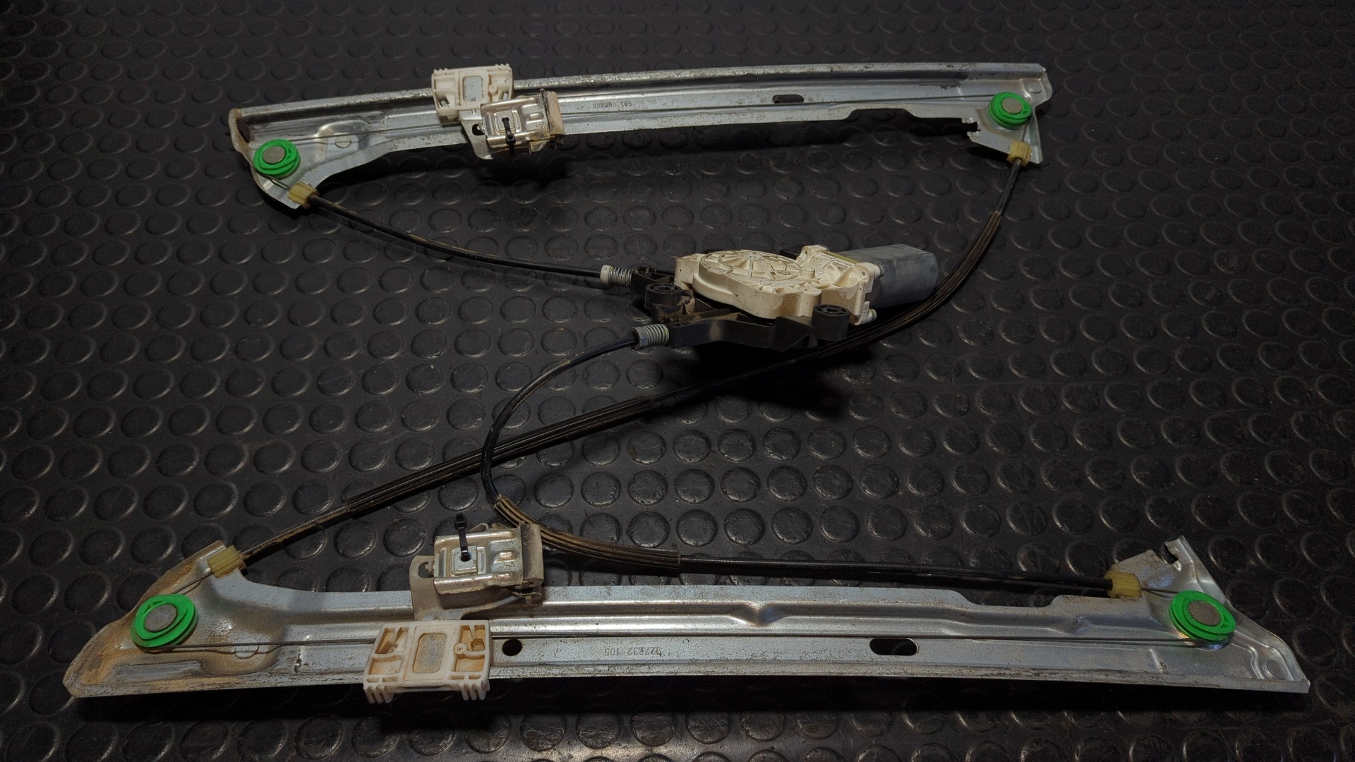 ELEVALUNAS DELANTERO IZQUIERDO MERCEDES-BENZ VITO (W639) BASIC, COMBI - vista 3