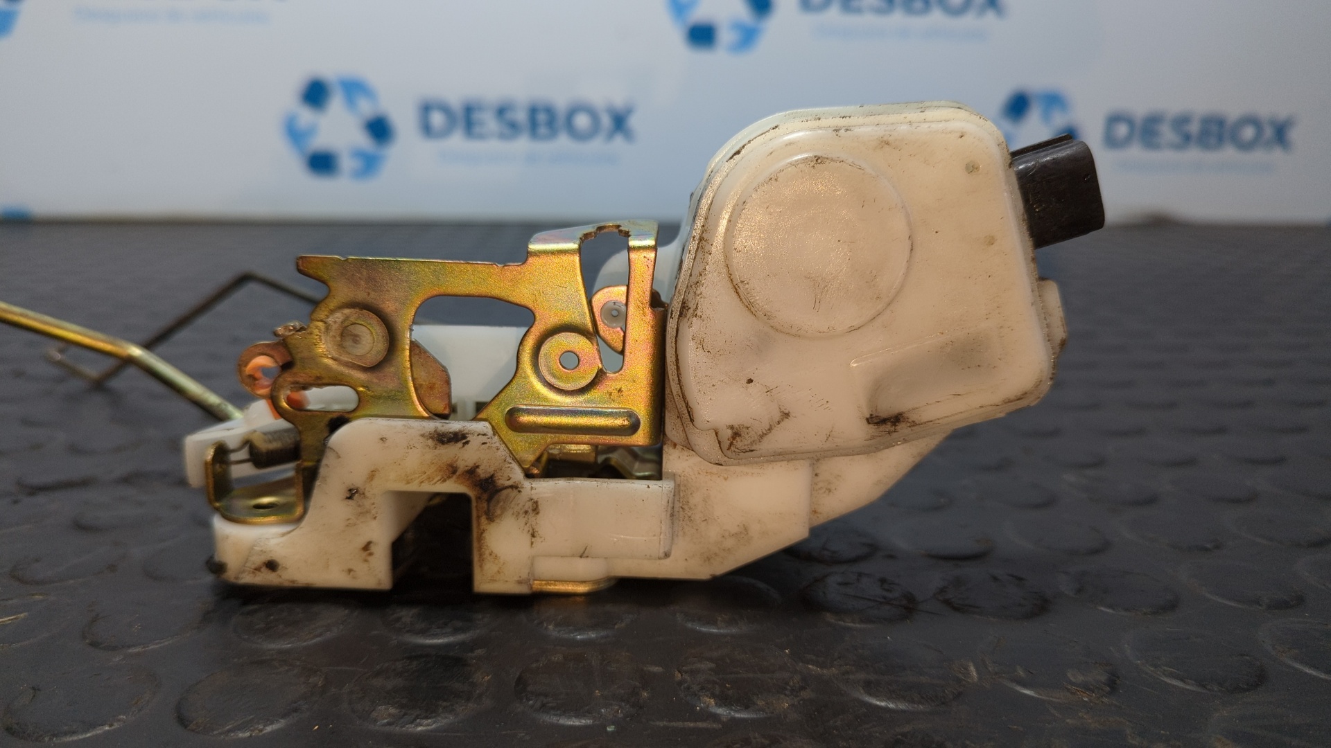 CERRADURA PUERTA DELANTERA IZQUIERDA MITSUBISHI MONTERO (V80/V90) - vista 4