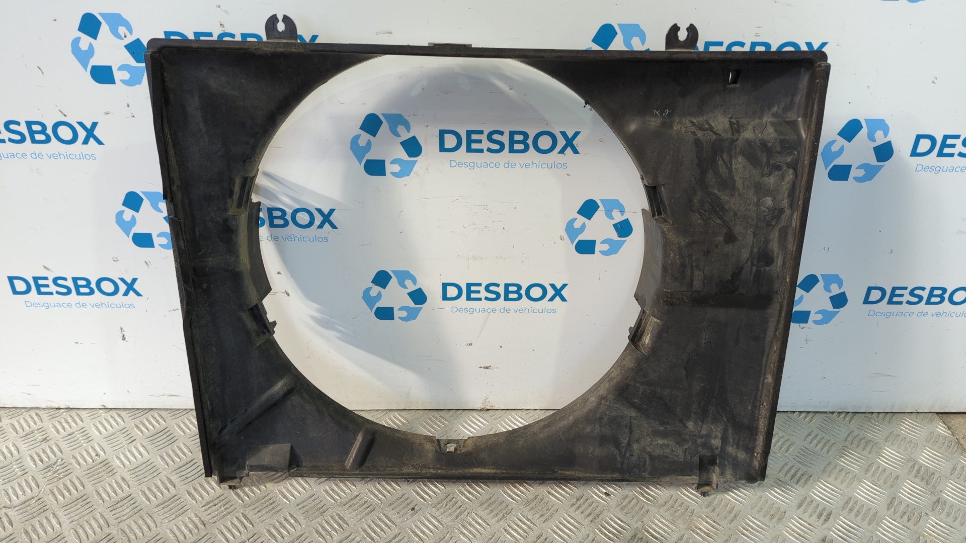 CANALIZADOR DE AIRE MITSUBISHI MONTERO (V80/V90) - vista 3