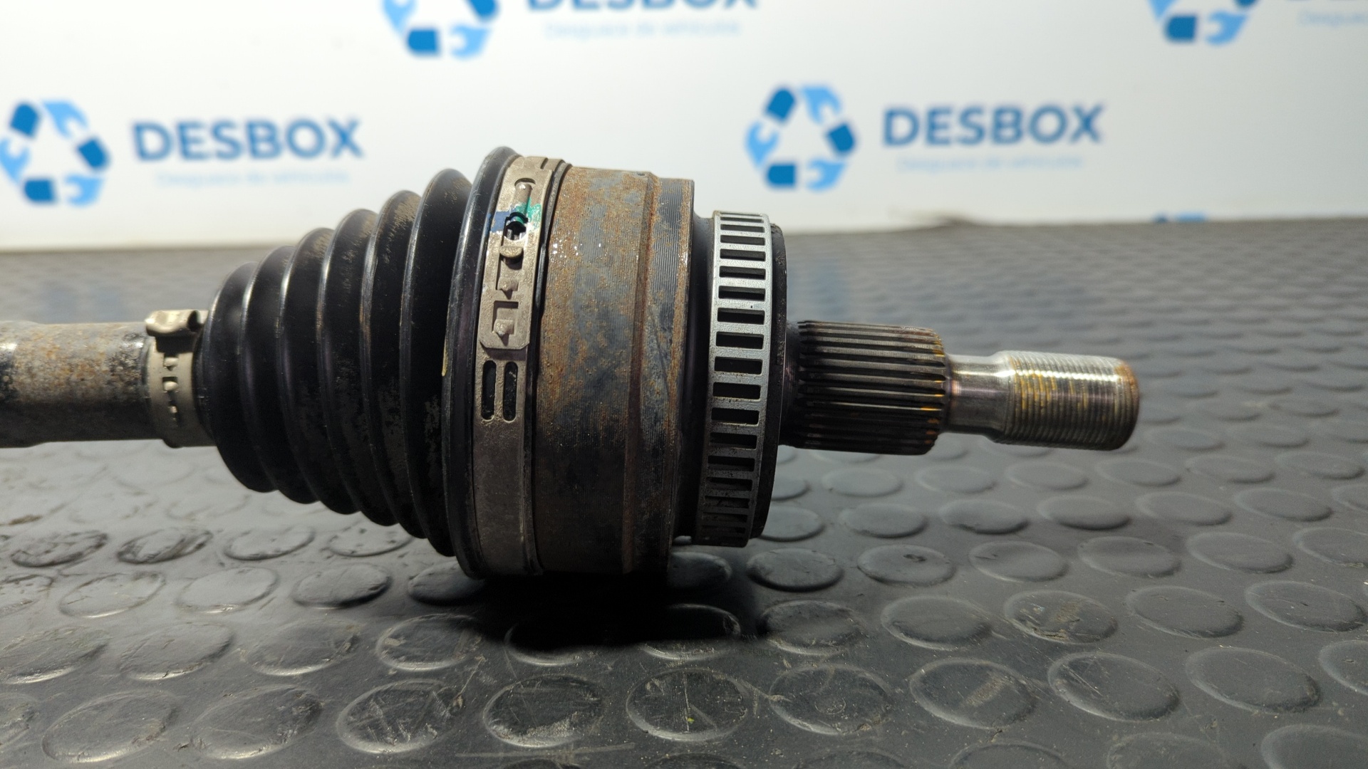 TRANSMISION TRASERA DERECHA MERCEDES-BENZ CLASE M (W163) - vista 3