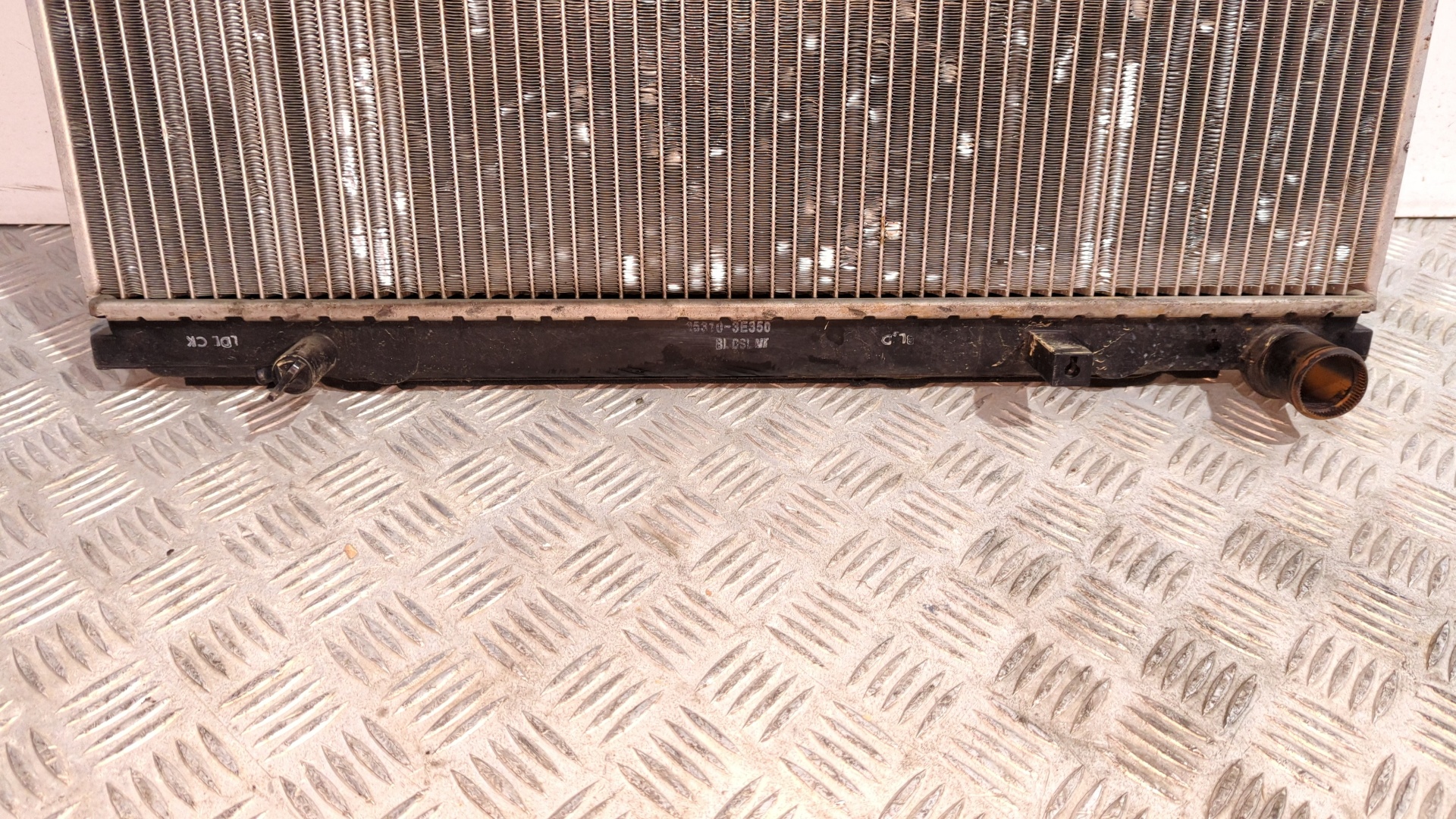 RADIADOR AGUA KIA SORENTO - vista 3