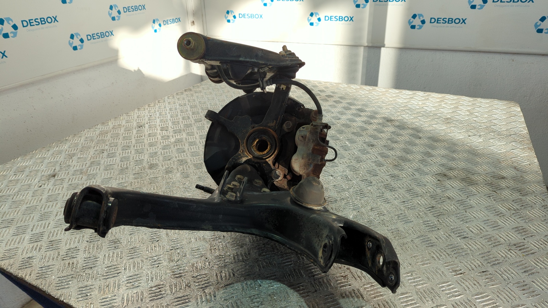 MANGUETA DELANTERA DERECHA MITSUBISHI GALLOPER (HYUNDAI) - vista 3