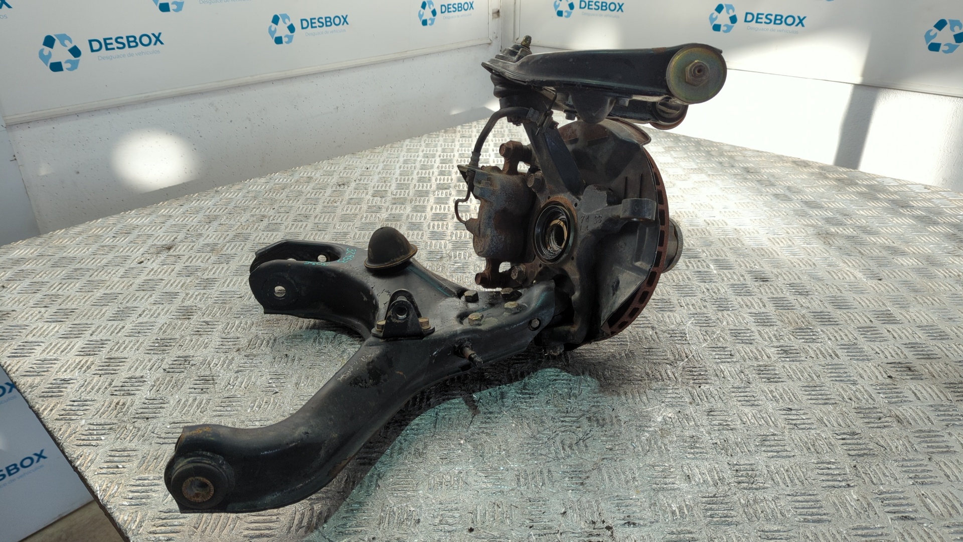 MANGUETA DELANTERA IZQUIERDA MITSUBISHI GALLOPER (HYUNDAI)