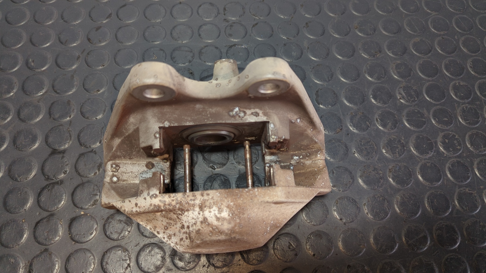 PINZA DE FRENO TRASERA DERECHA MERCEDES-BENZ CLASE M (W163) - vista 3