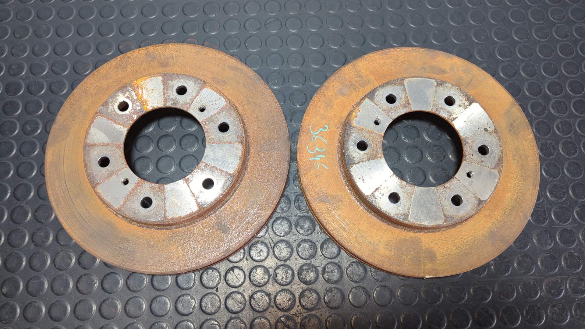 JUEGO DISCOS FRENO DELANTEROS MITSUBISHI MONTERO (V80/V90)