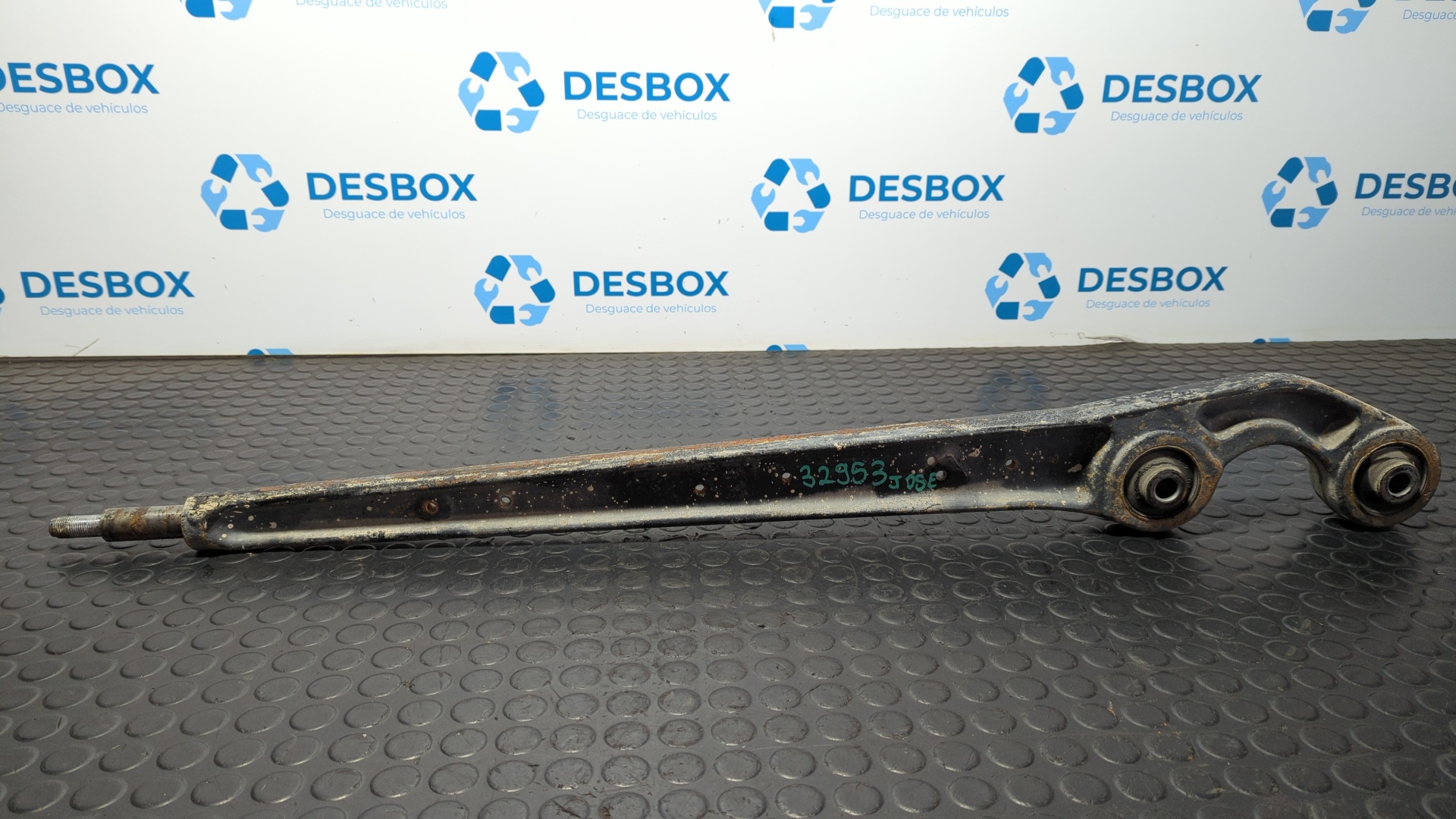 BRAZO DERECHO INFERIOR TRASERO  MITSUBISHI GALLOPER (HYUNDAI)