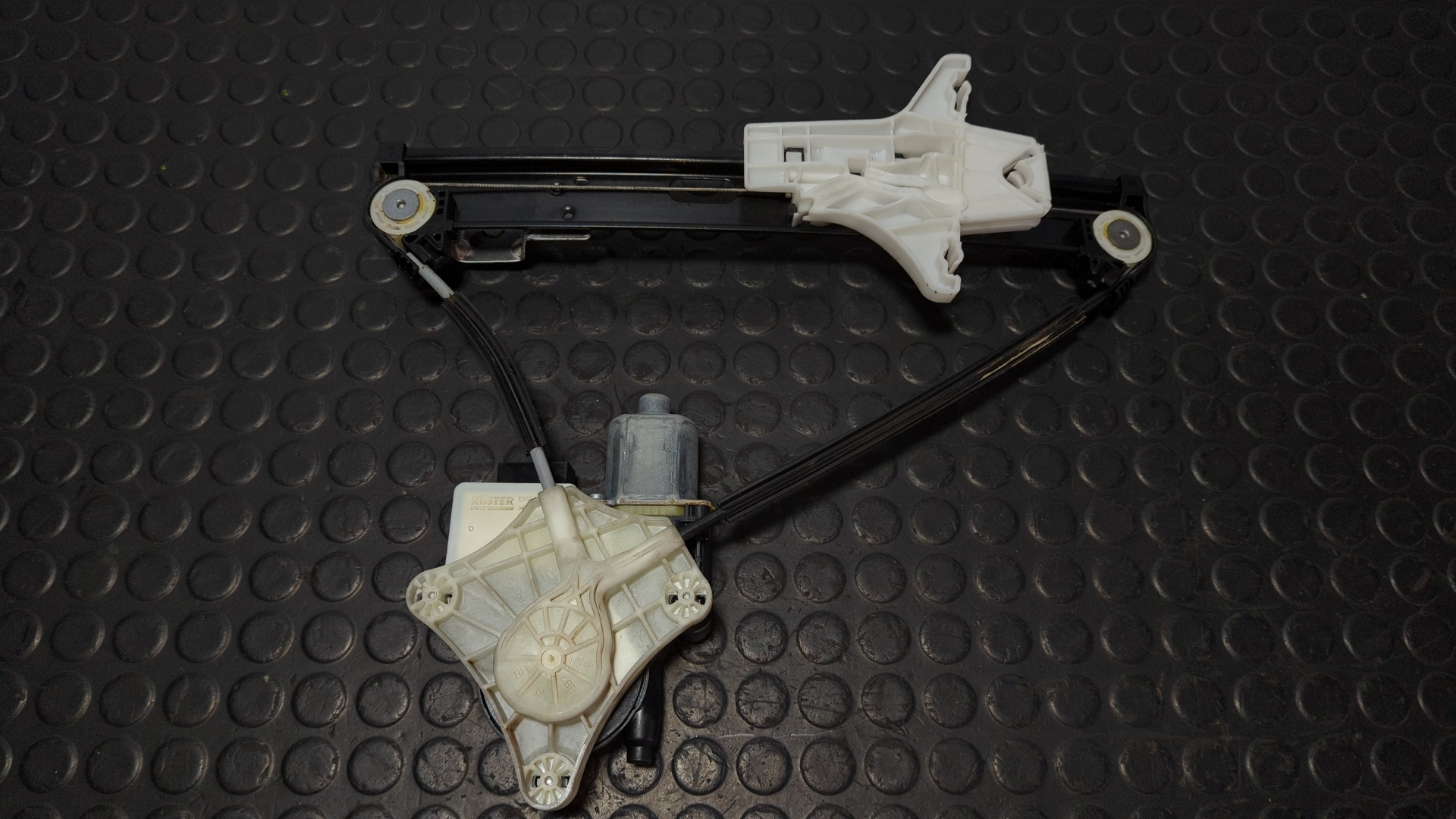 ELEVALUNAS TRASERO DERECHO VOLKSWAGEN POLO - vista 2