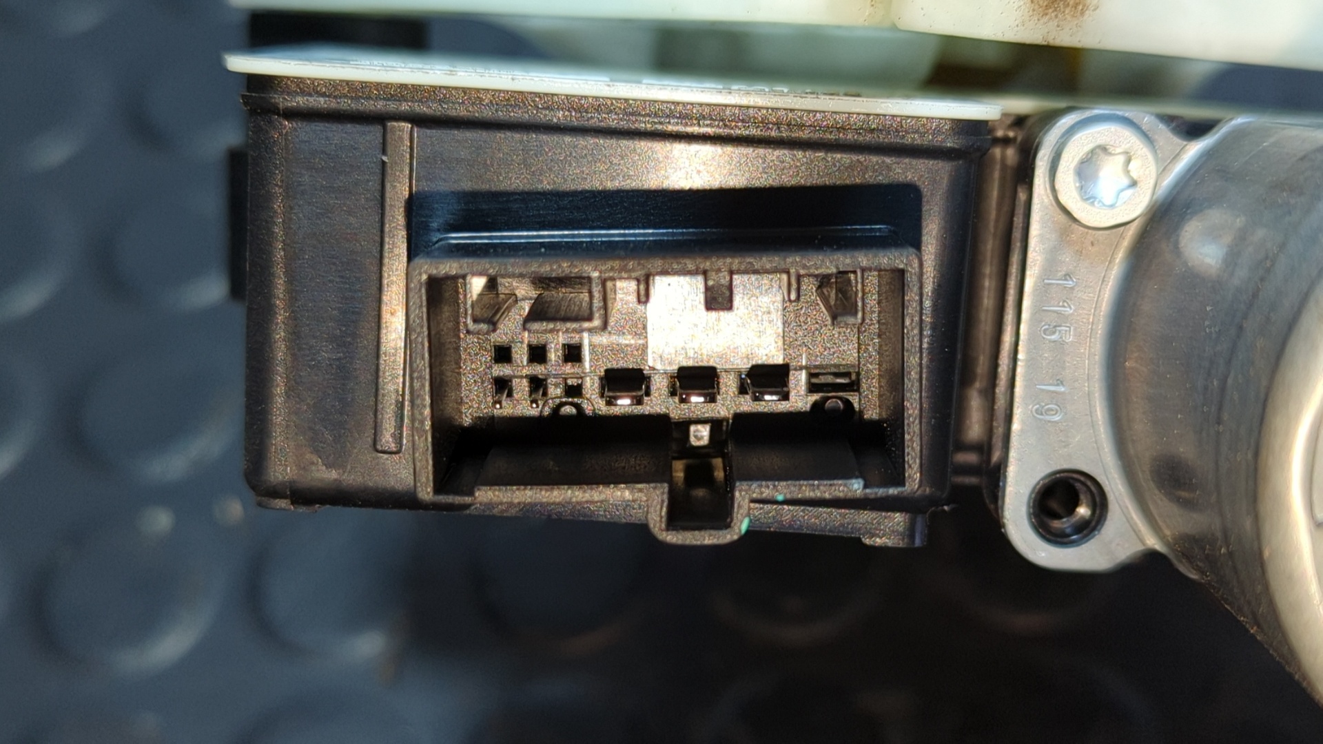 ELEVALUNAS TRASERO IZQUIERDO VOLKSWAGEN POLO - vista 2