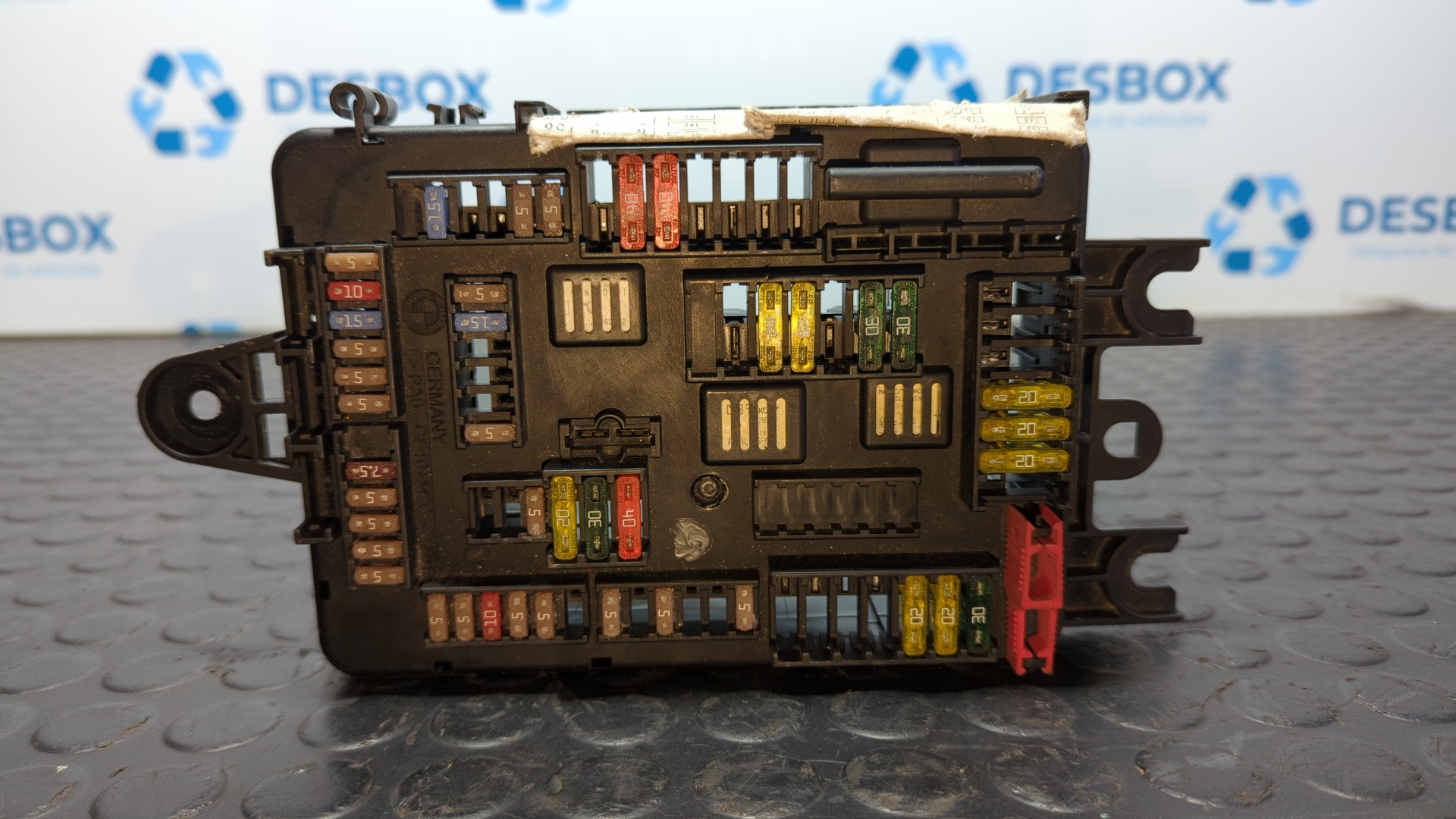 CAJA RELES / FUSIBLES BMW SERIE 1 LIM. (F20/F21)