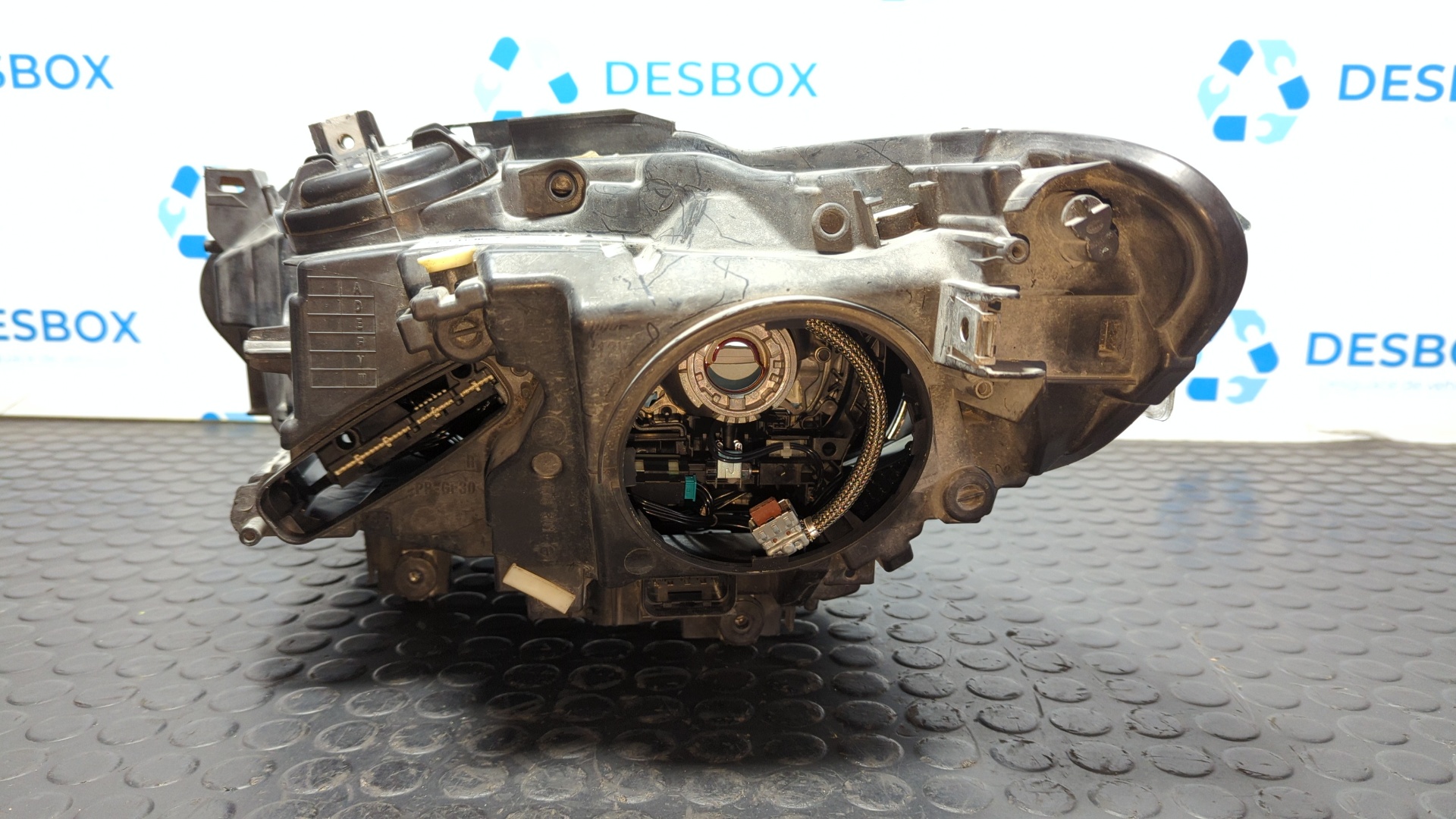 FARO DERECHO BMW SERIE 1 LIM. (F20) - vista 2