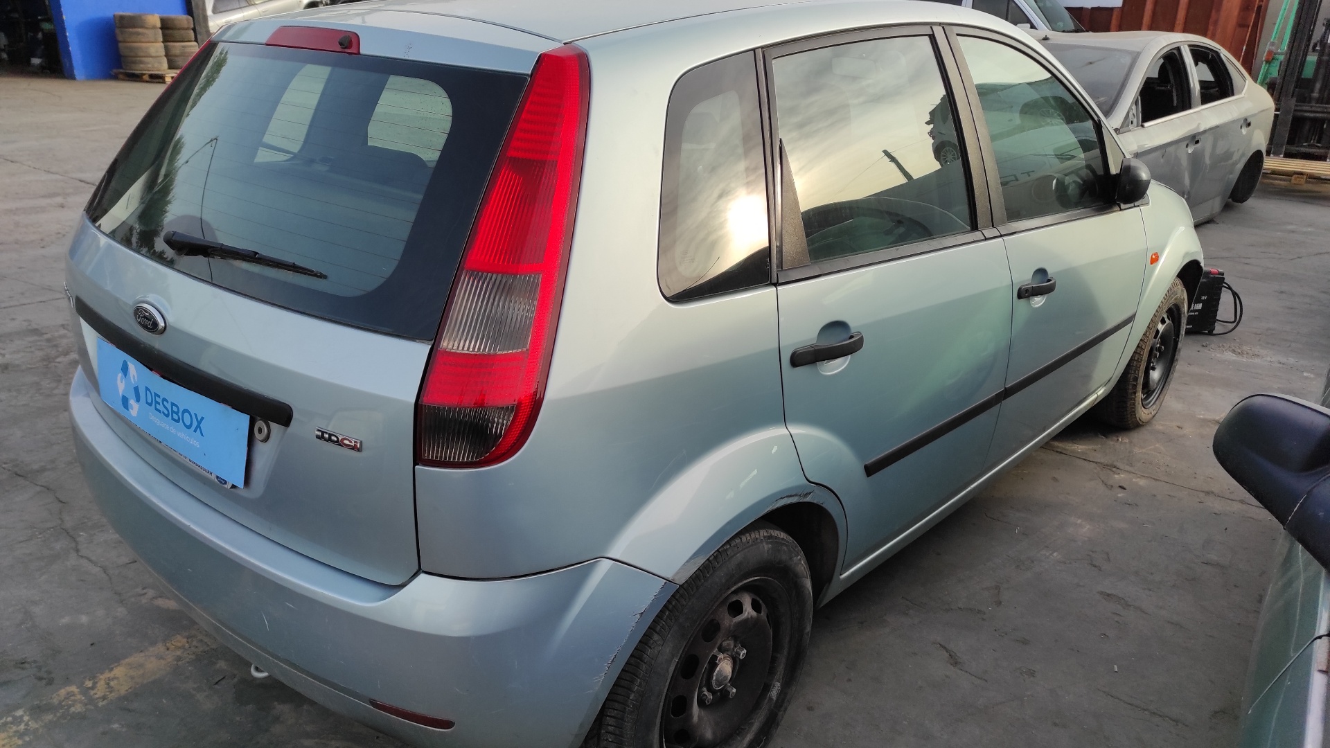 CAPO FORD FIESTA - vista 2