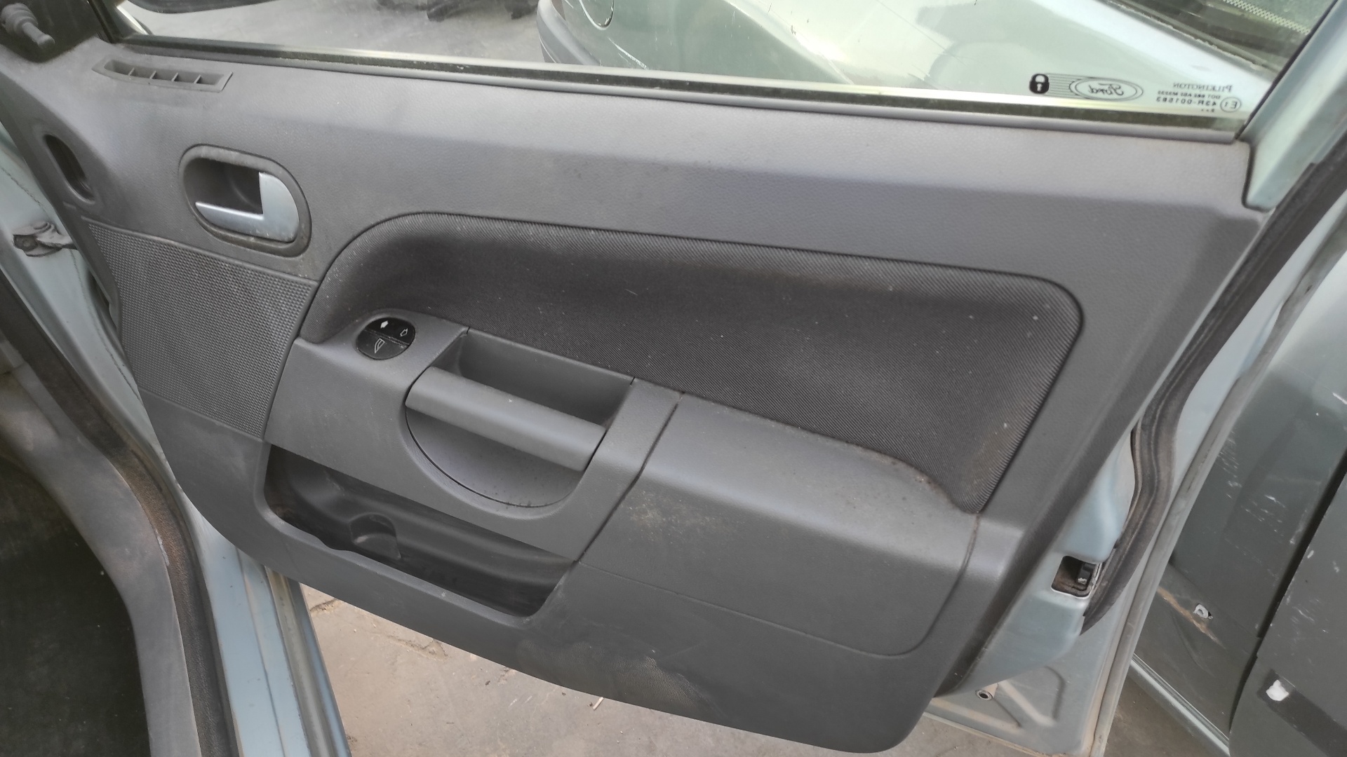 CAPO FORD FIESTA - vista 9