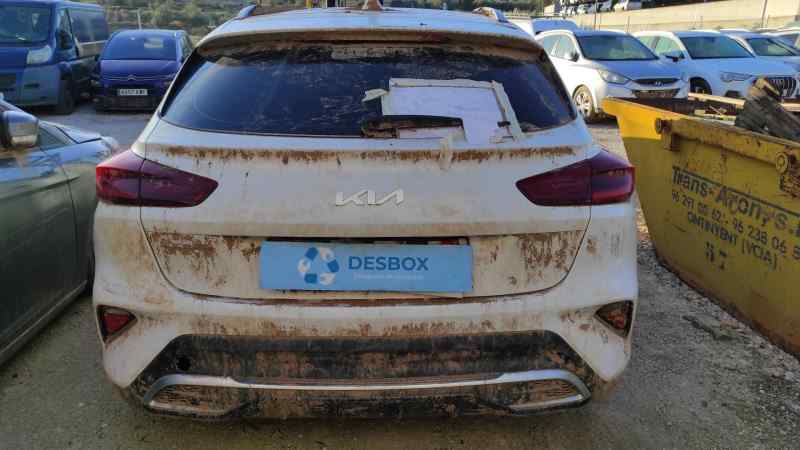 PARAGOLPES TRASERO KIA XCEED