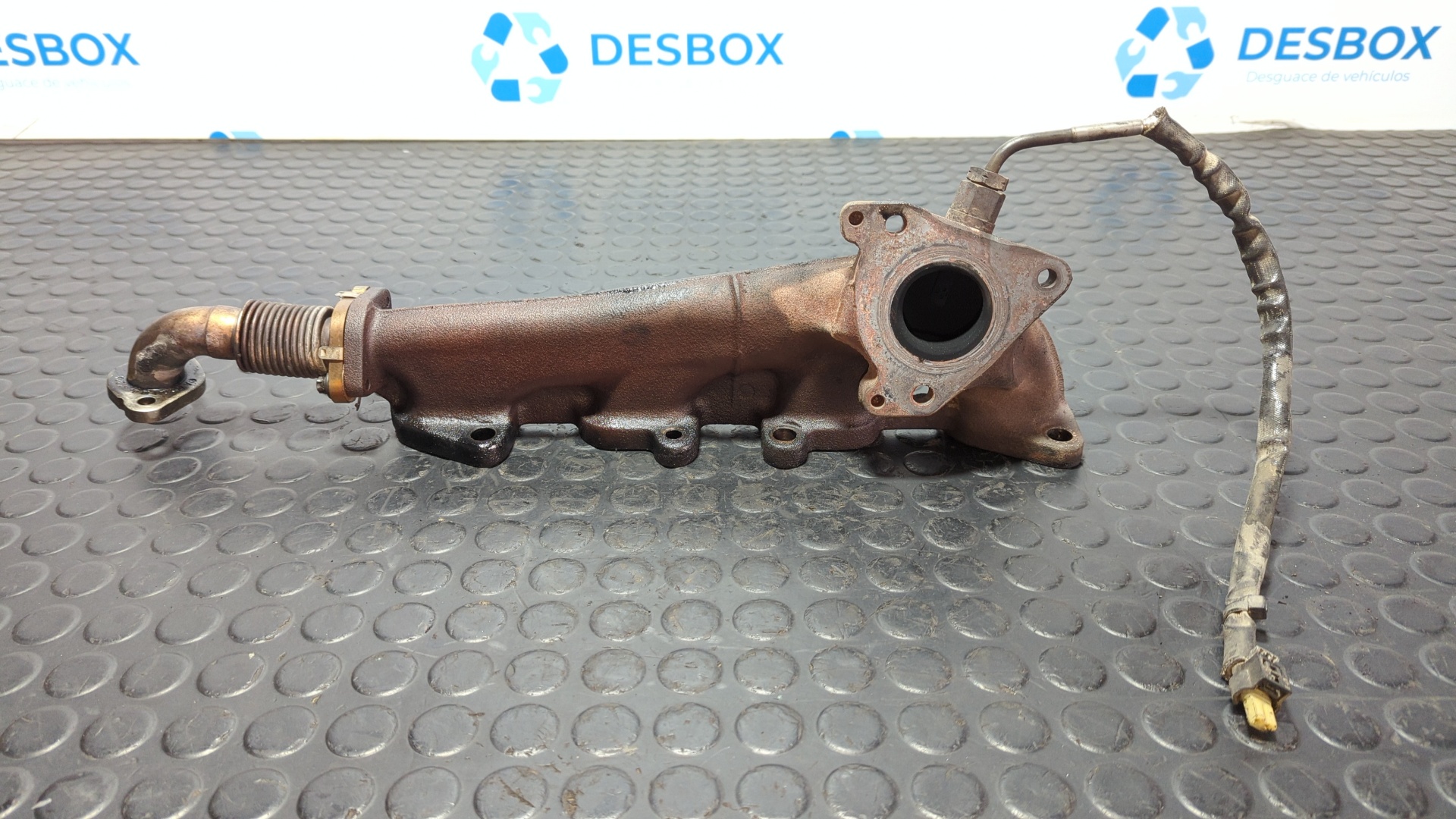 COLECTOR ESCAPE MERCEDES-BENZ VITO (W639) BASIC, COMBI